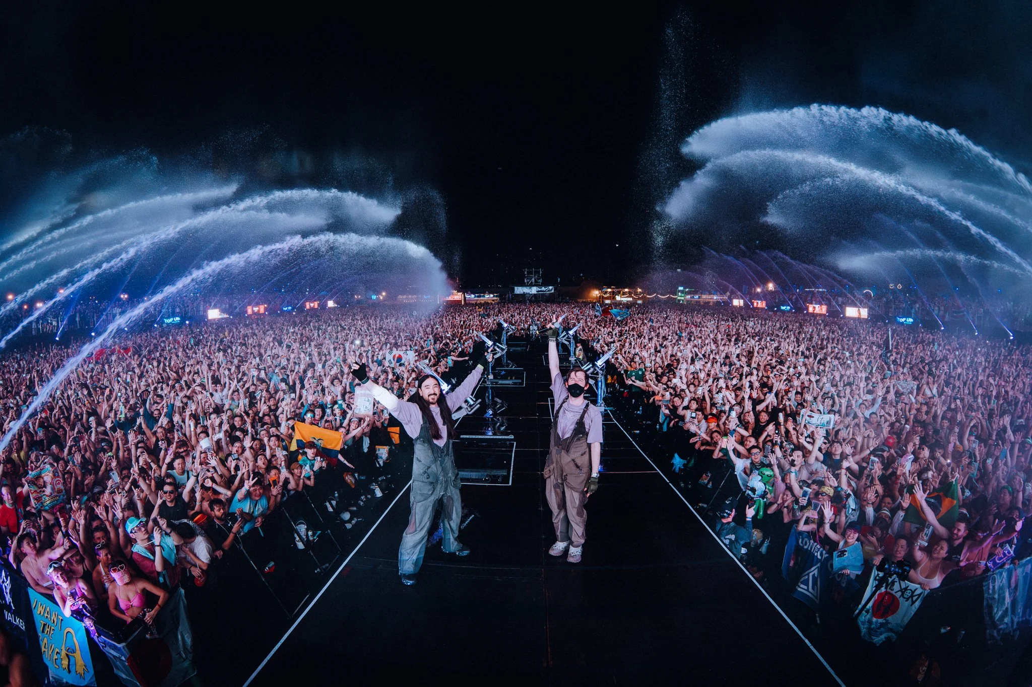 Steve Aoki & Alan Waker at S20 Festival in Bangkok Taking a Group Photo with the Crowd by James Bridle