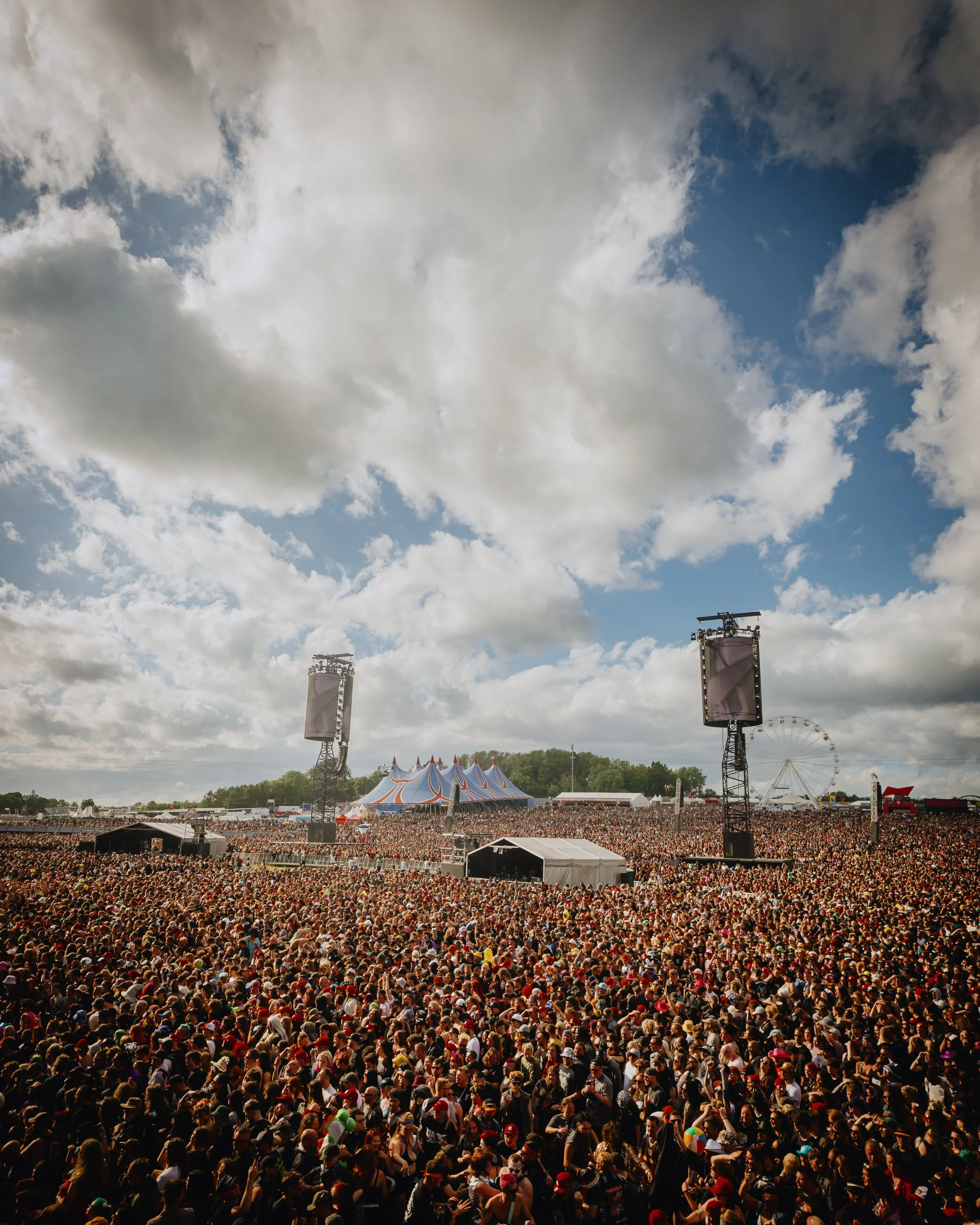 Download Festival Crowd 2026