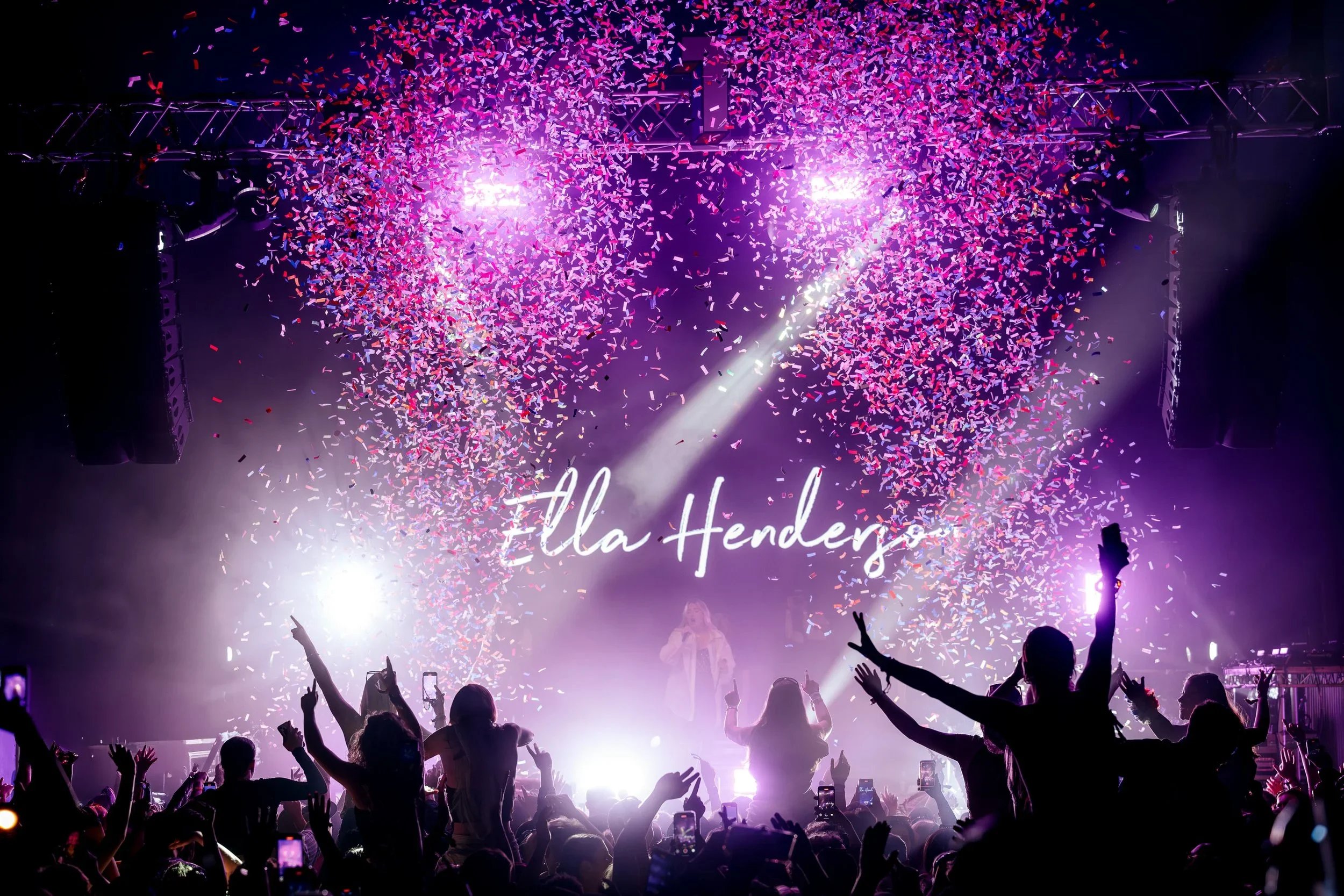 Ella Henderson performs at Bournemouth7s Festival 2025