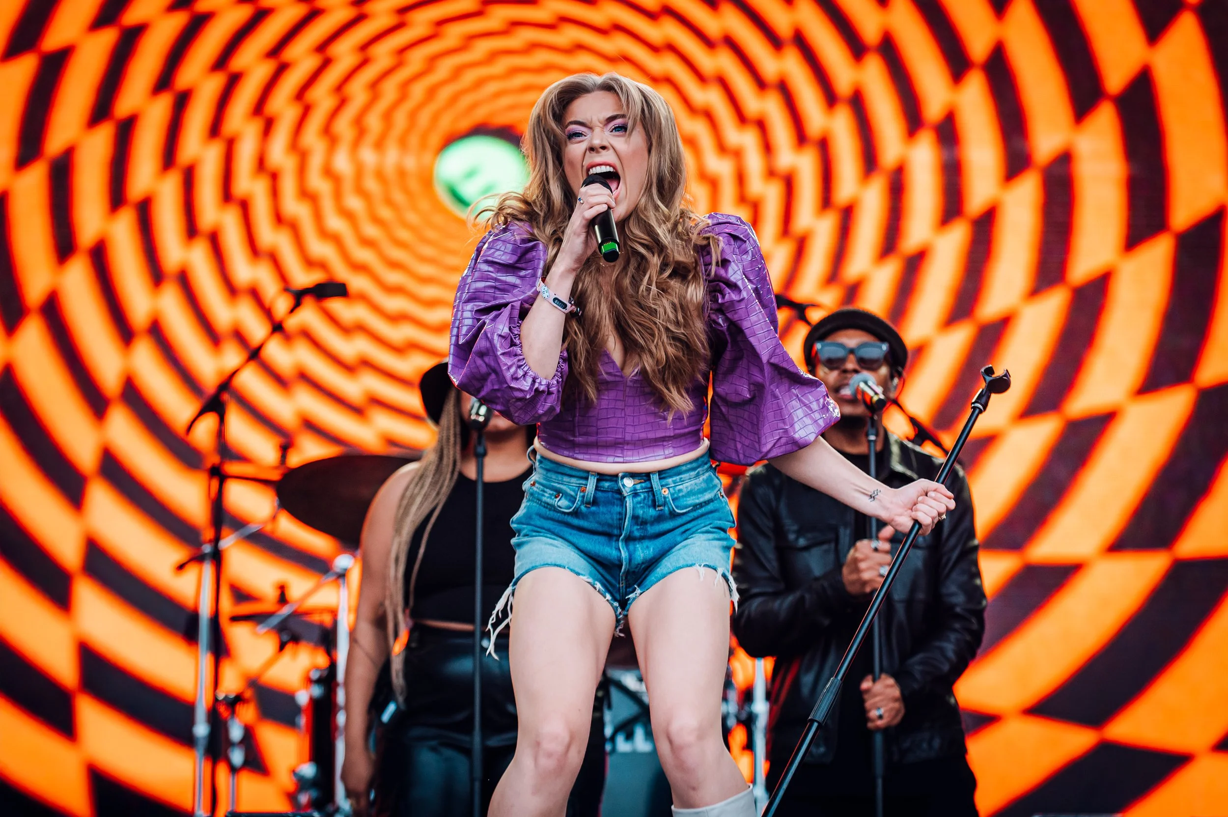 Becky Hill Performs at Parklife Festival in 2021, captured by James Bridle Music Photographer