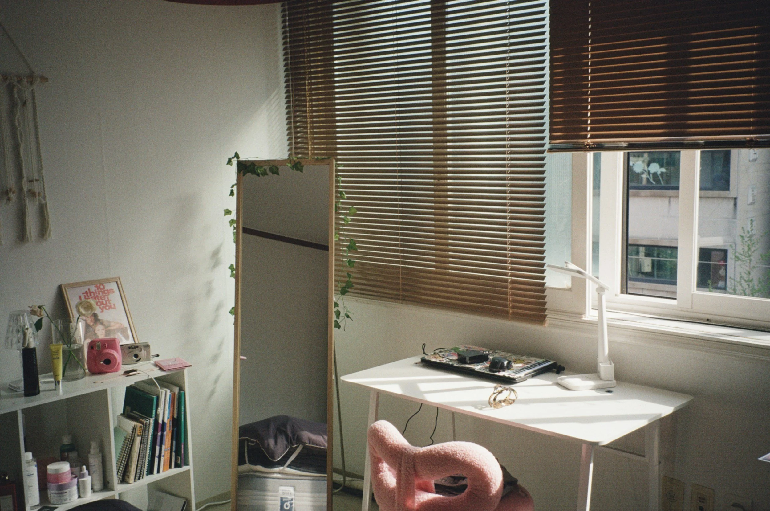 Why Dropping Your Child Off at College Hurts So Much: Six Reasons Every Mom Should Know