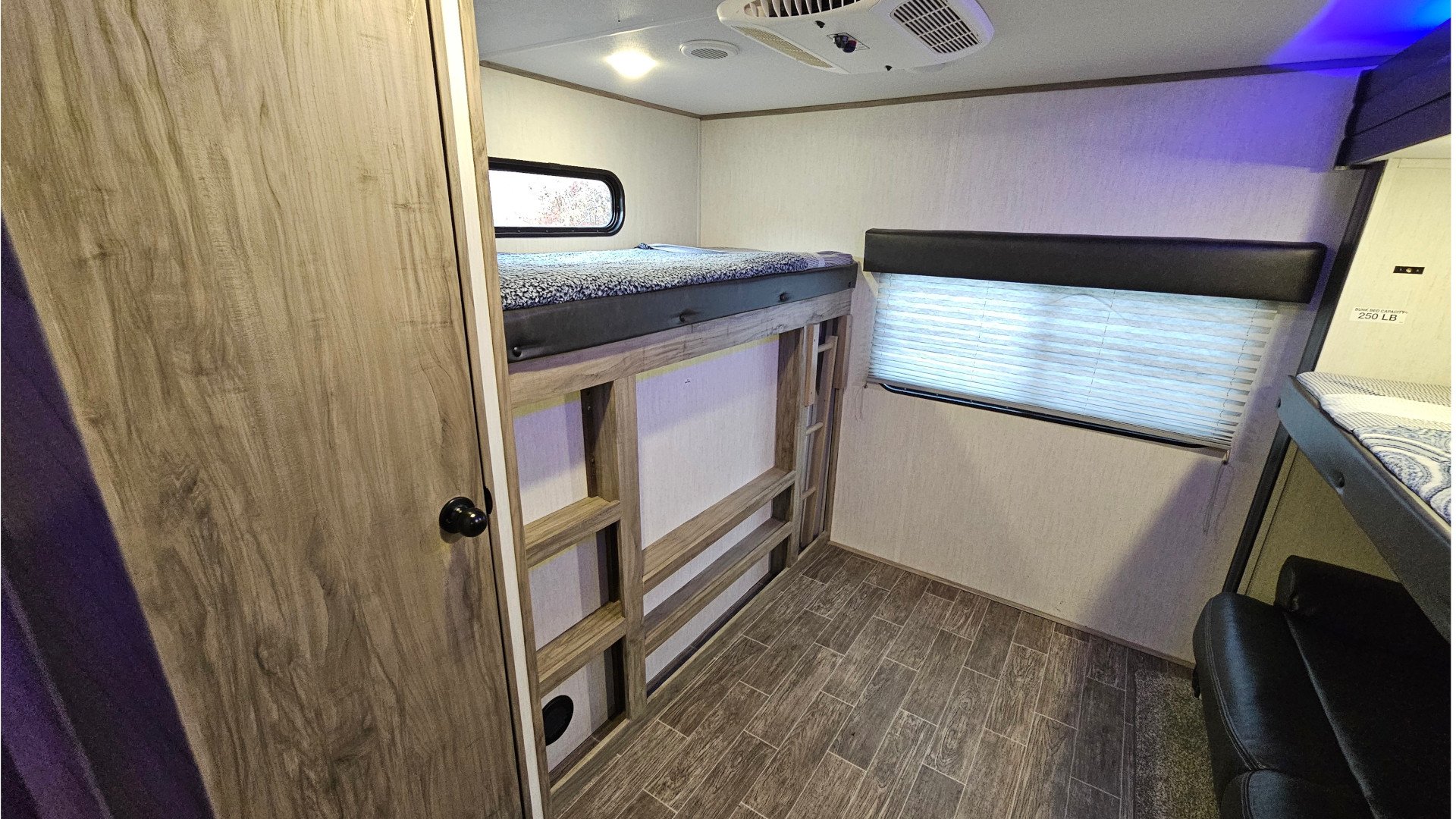 Cherokee Alpha Wolf 13.jpg