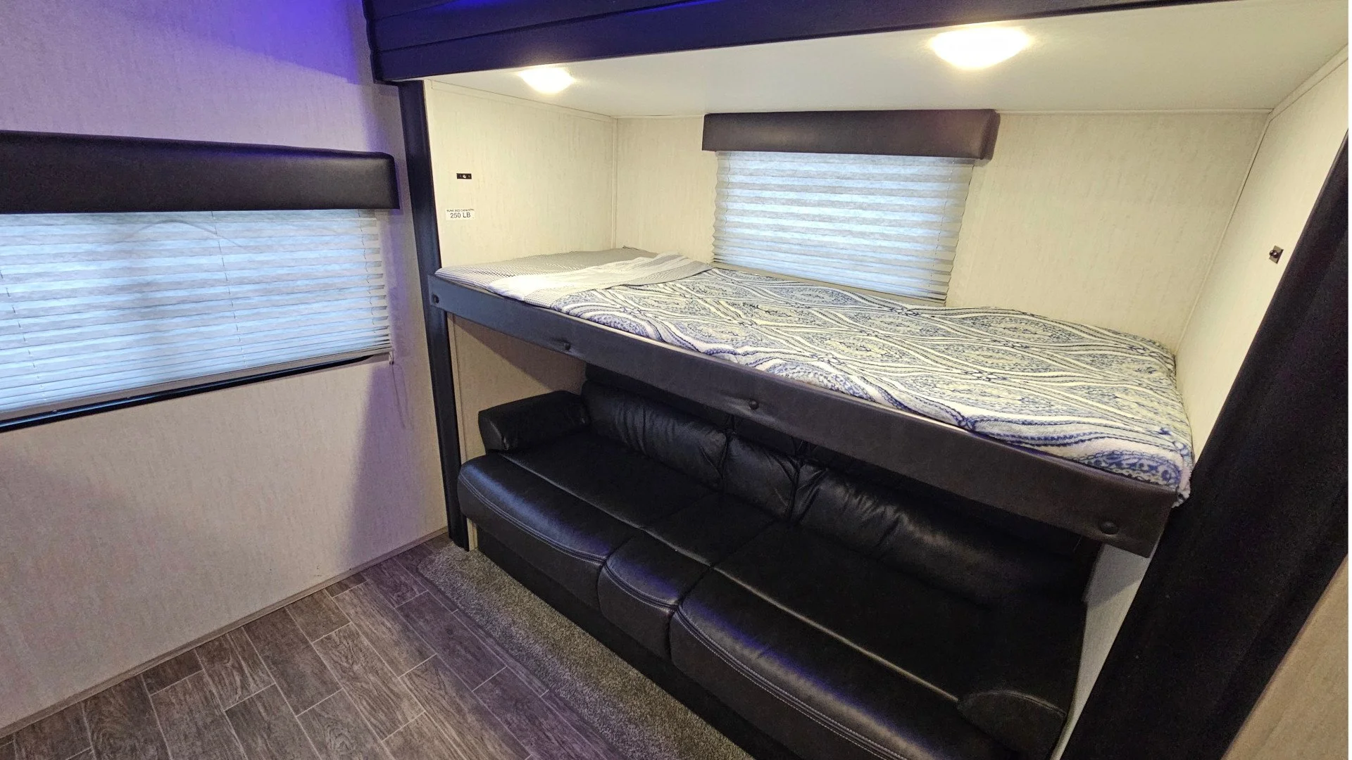 Cherokee Alpha Wolf 14.jpg