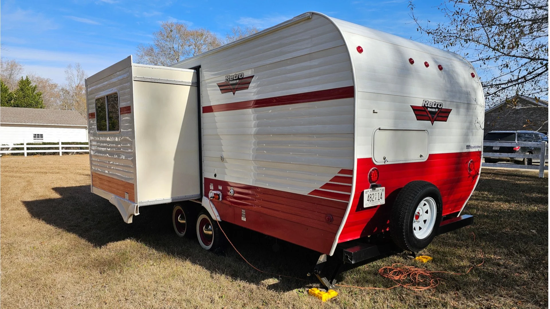 Riverside Retro 3.jpg