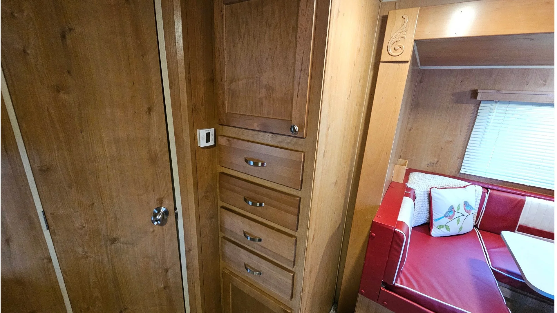 Riverside Retro 12.jpg