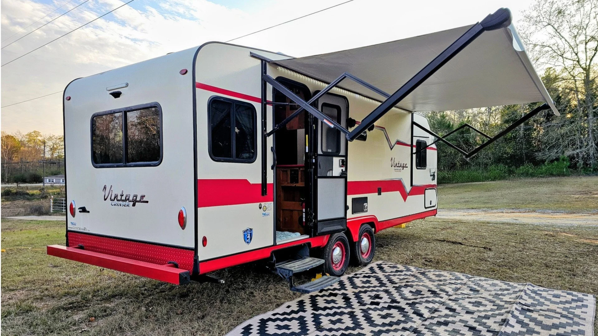 Vintage Crusiser 2.jpg