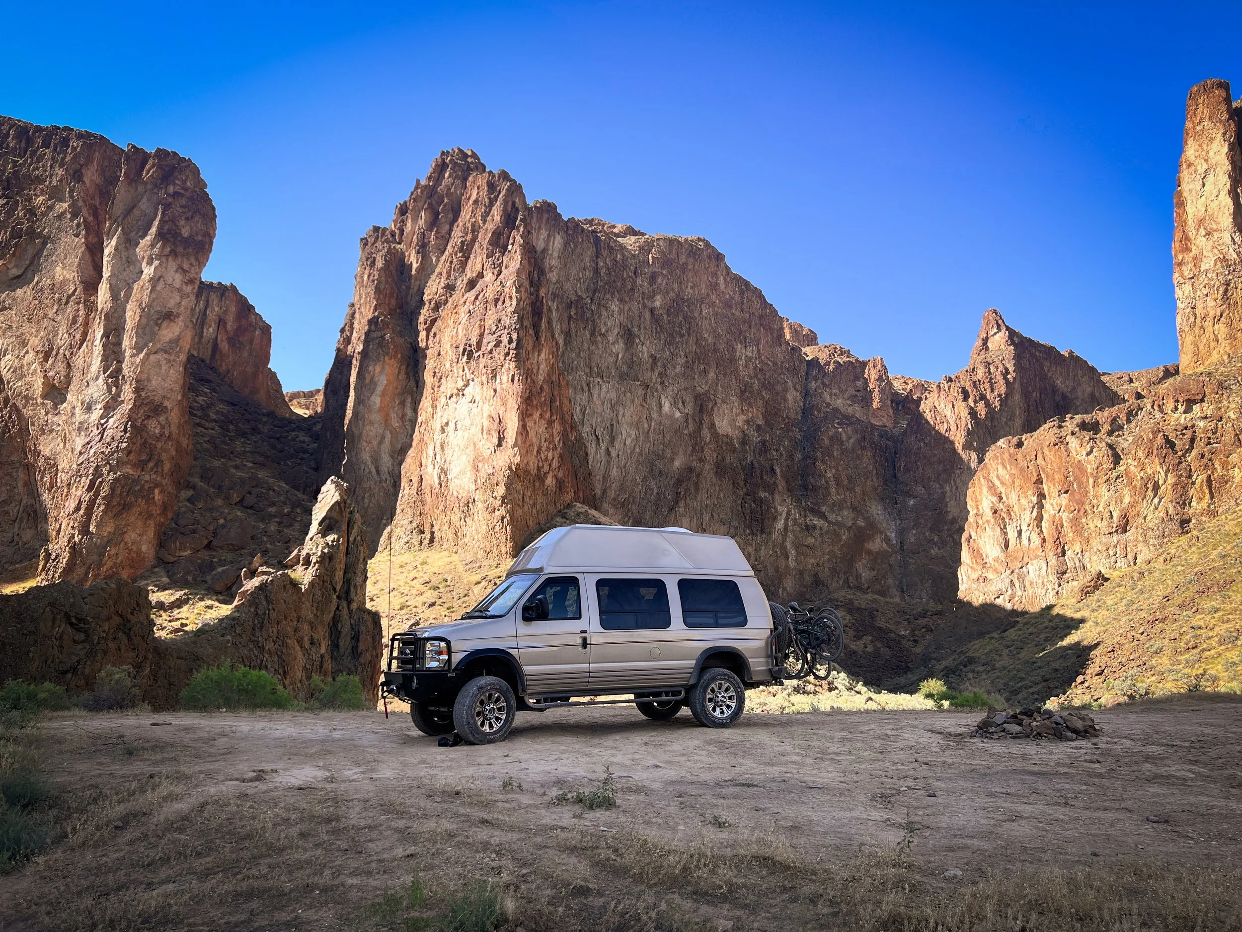 10 Reasons to Plan a Vanlife Elopement, Engagement, or Wedding