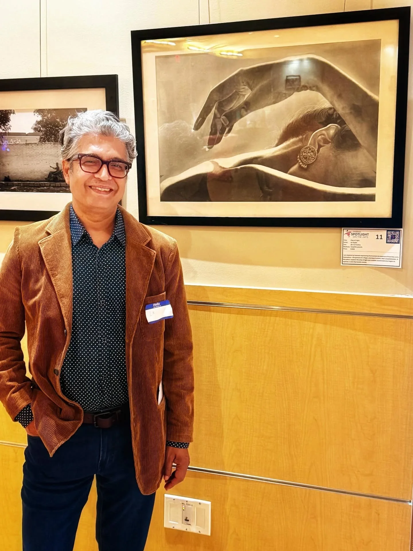 Privileged to be among the 33 artists chosen by "Fairfax Spotlight on the Arts" exhibition. My work will be on display till 21st May along with the works of other excellent artists at Stacy C. Sherwood Community Hall, Fairfax, VA.
.
#art #c