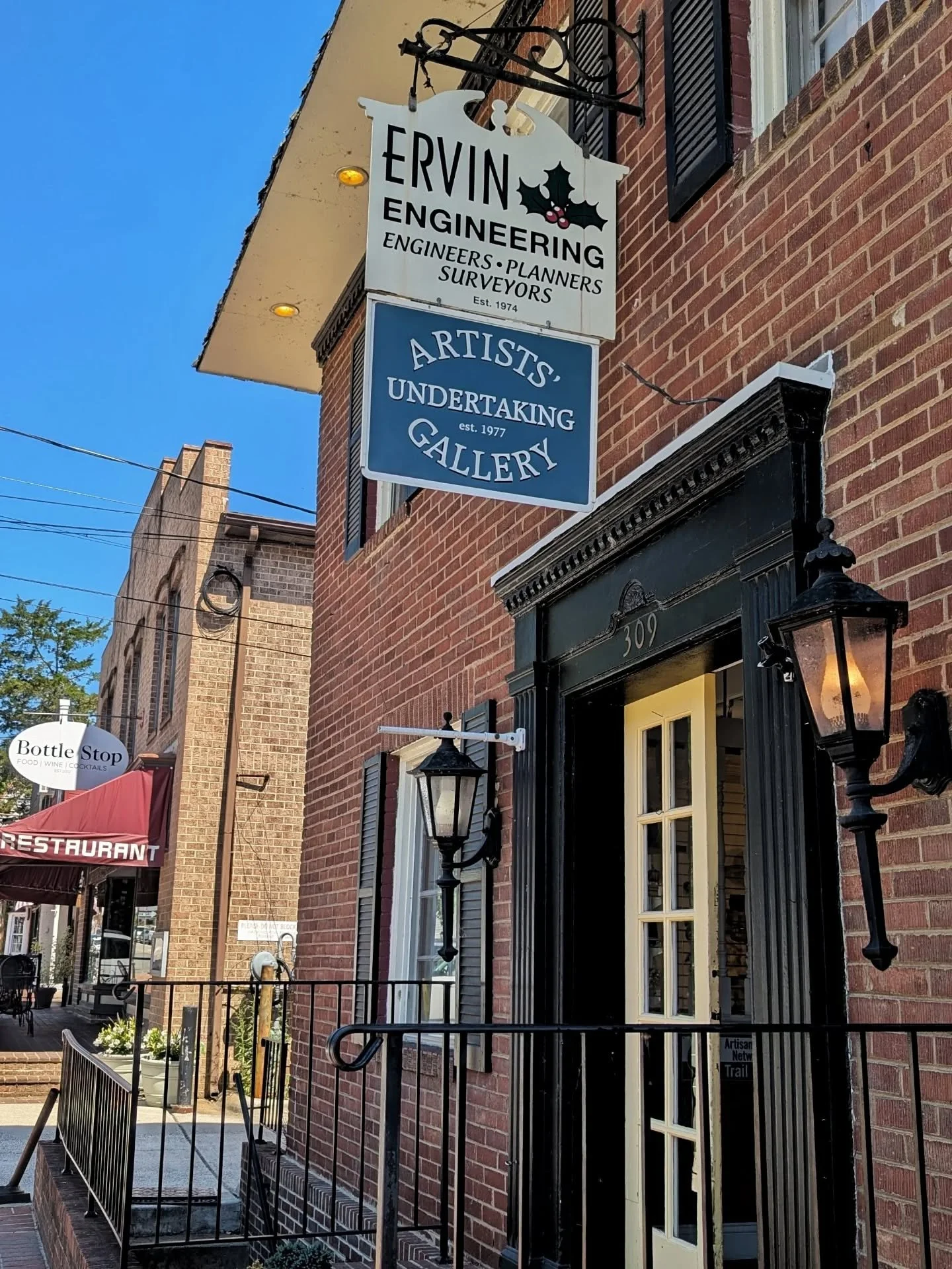 Starting this week my art finds a lovely location for people to see - Artists Undertaking Gallery at the historic Occoquan district in Virginia. I'm in amazing company of some brilliant artists housed by this gallery. Quite proud to be displayed alon