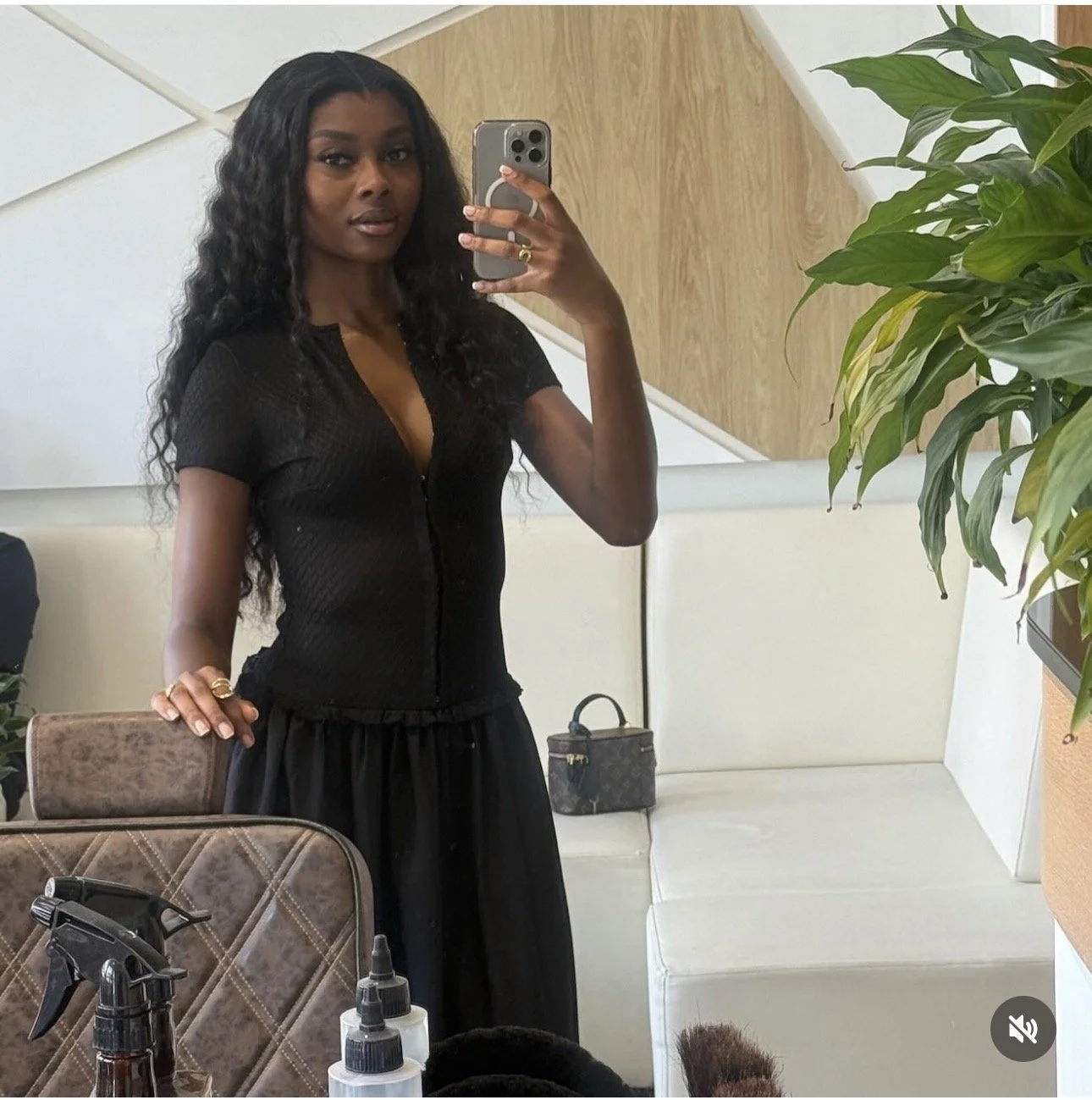 The Glossed Curl Wig Unit