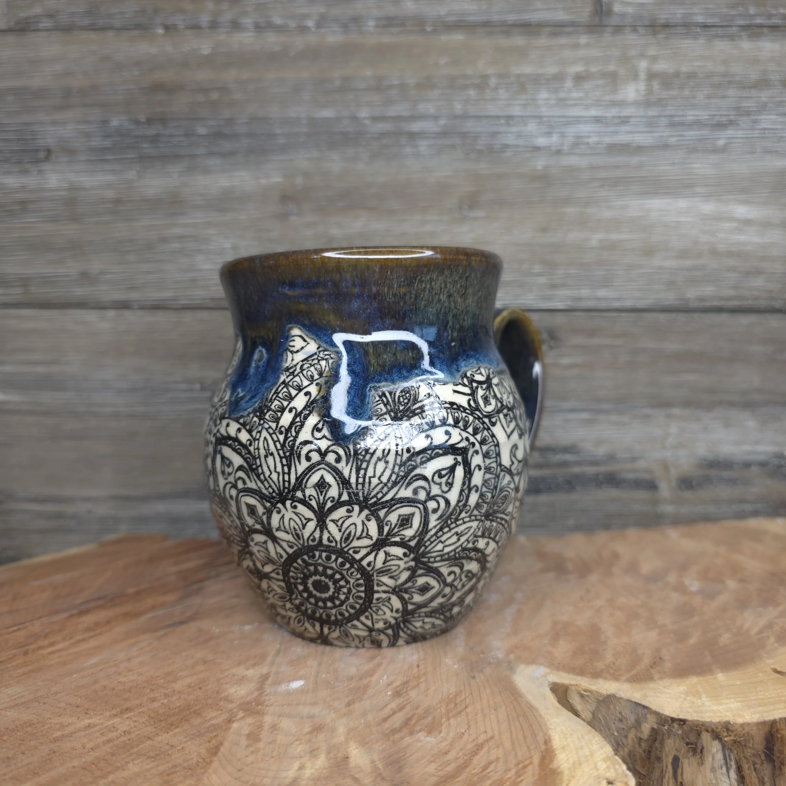 Patterned Big Belly Mug