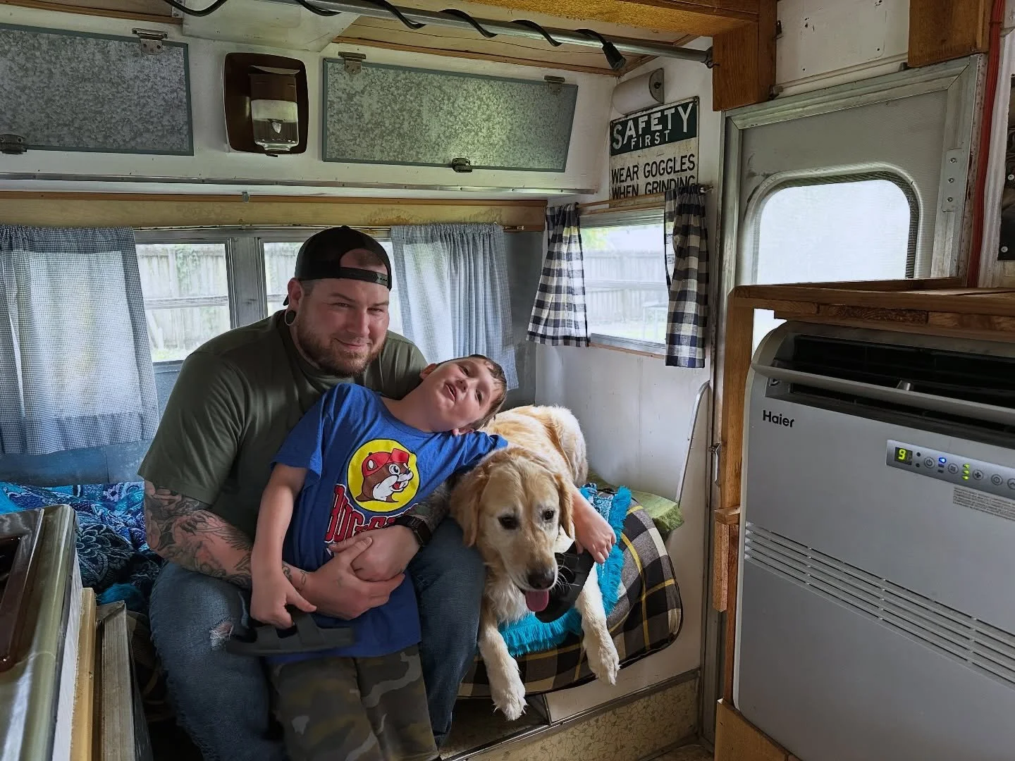 Part 1: where it all started! Everything begins with an idea, but progress is made once you decide to act on it. This was the day we picked up the trailer! We found a fantastic deal on FB marketplace, and decided it was time to finally get it going. 