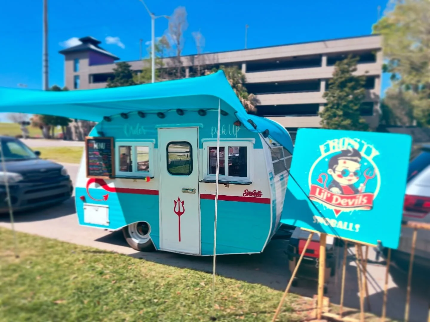 We&rsquo;re set up and slinging ice!

Parked right in front of @brickyardsouth_br !

If you show us this post, we will give you a free sticker!
Come say hello 😈🍧

#snoball #summervibes☀️ #frostylildevils #hellfrozenover #snowday