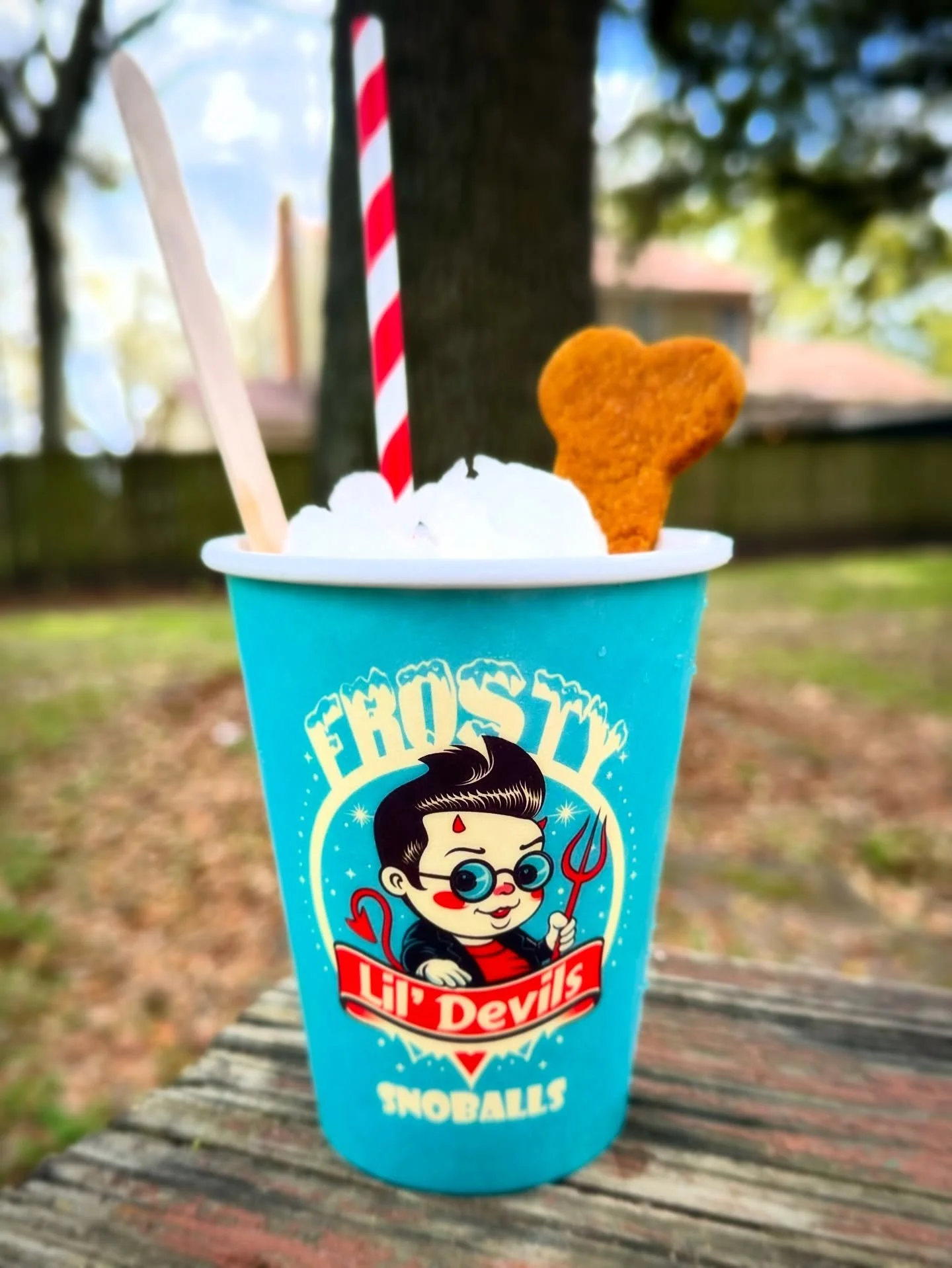 🚨🐶 Specialty flavor alert! 🐶🚨
We will have a special flavor for the Paris Pets &amp; Friends market this Sunday specifically for our furry friends! (You humans are welcome to try it too 😜)

Our standard sinfully soft ice, with low sodium chicken