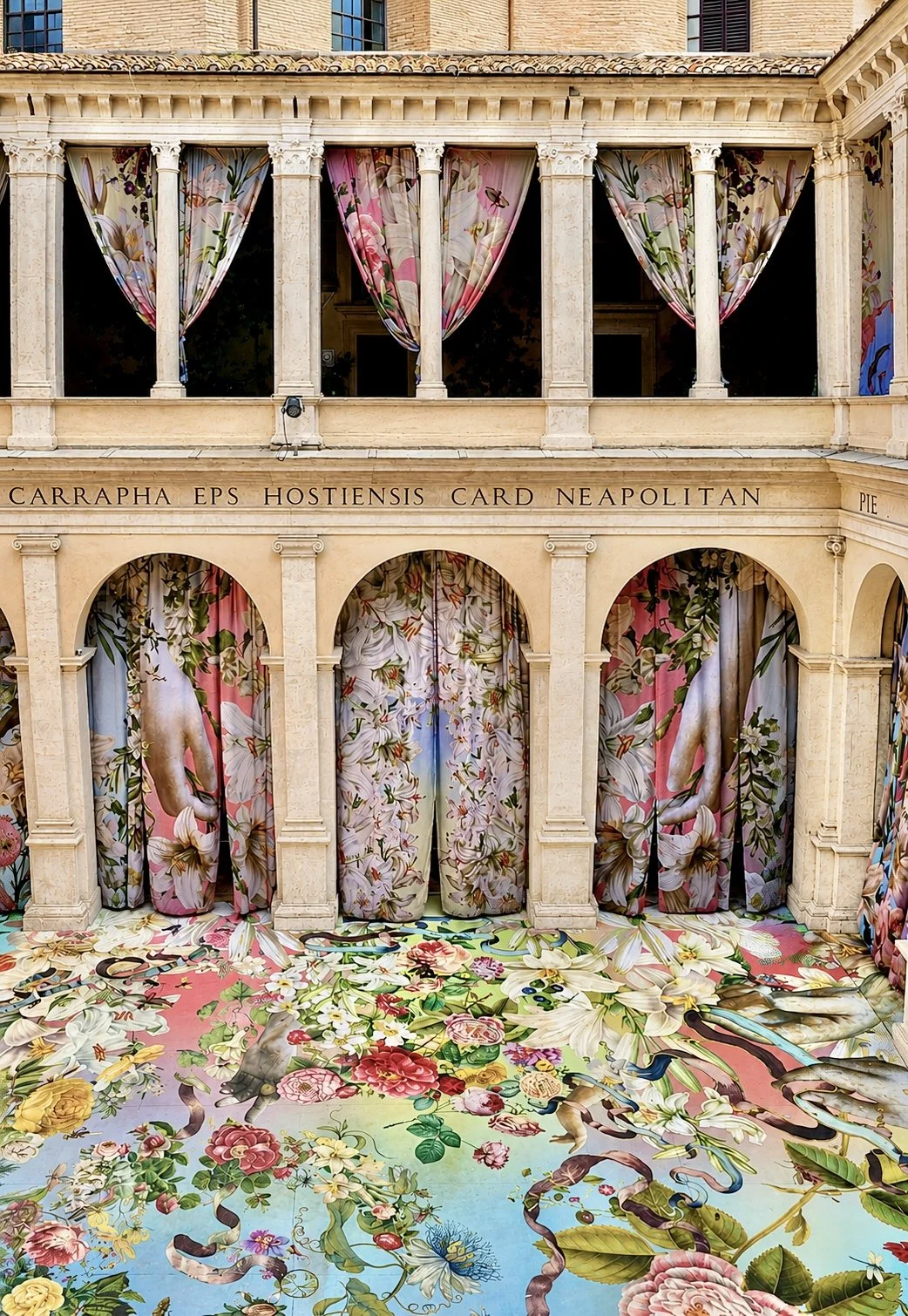 Temple of Flowers, immersive installation by Austin Young in the courtyard of Chiostro del Bramante, Rome.