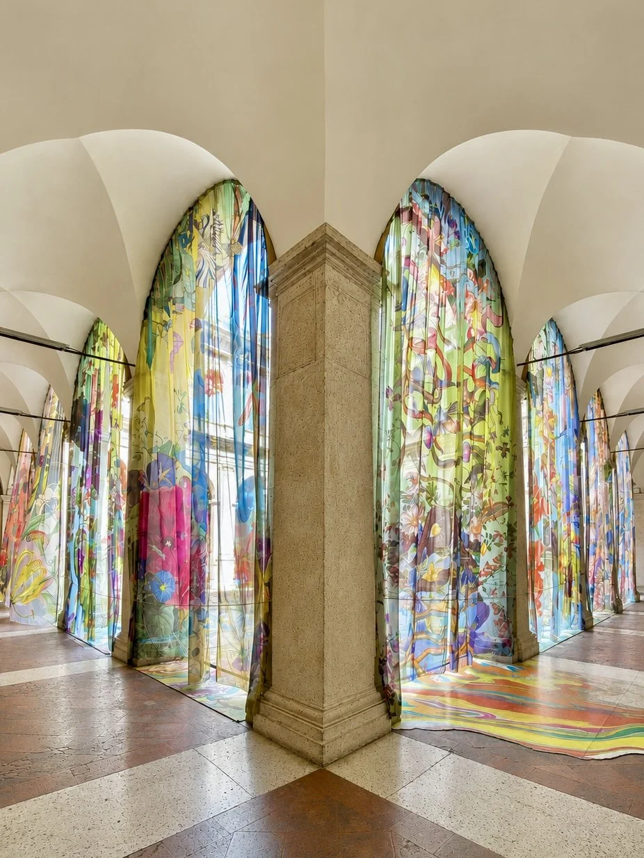 Temple of Flowers, immersive installation by Austin Young in the courtyard of Chiostro del Bramante, Rome.