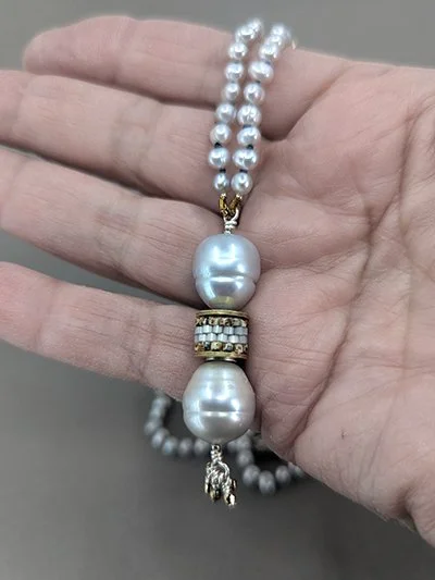 Pearl Staccato :: pearl necklace PXL_20251221_222439702.jpg