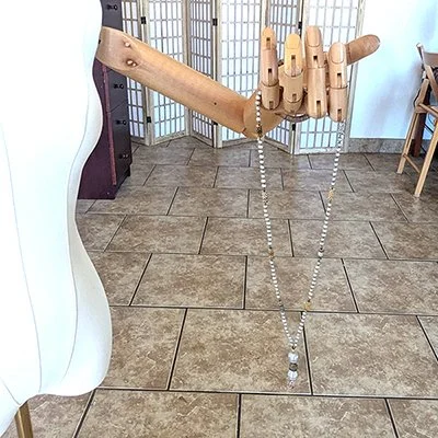 Pearl Staccato :: pearl necklace PXL_20251221_222248823.jpg