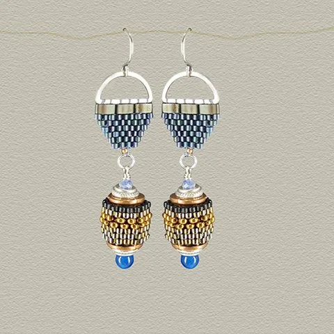 After Dark Arrival : : lapis earrings