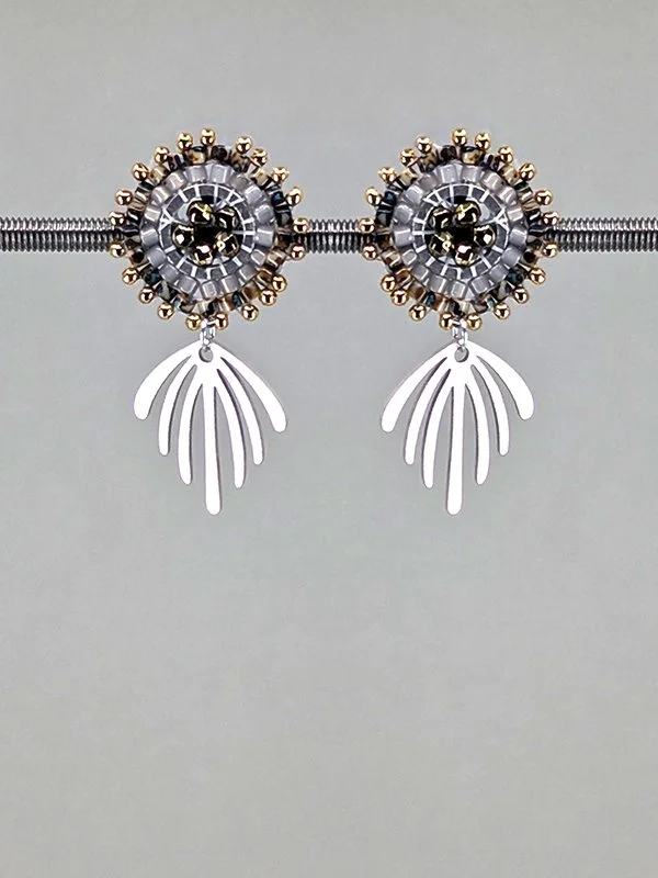 25122102 Evening Shower Earrings.jpg