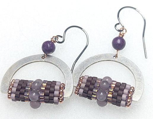 26072103 | Mauve Over X2 amethyst pendulum earrings | 78.jpg