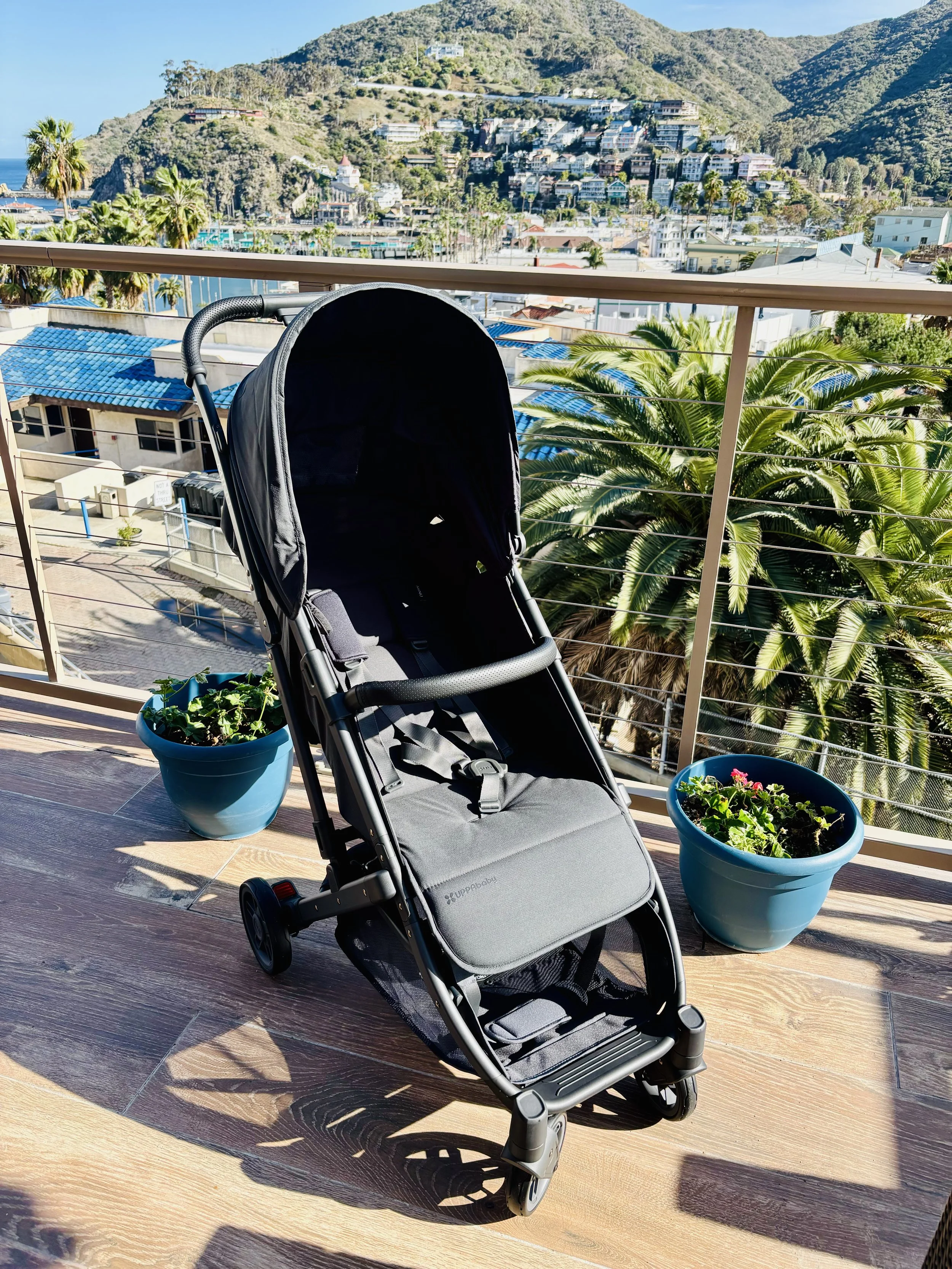 A lightweight baby stroller rental in Avalon on Catalina Island rented by Kids on the Move