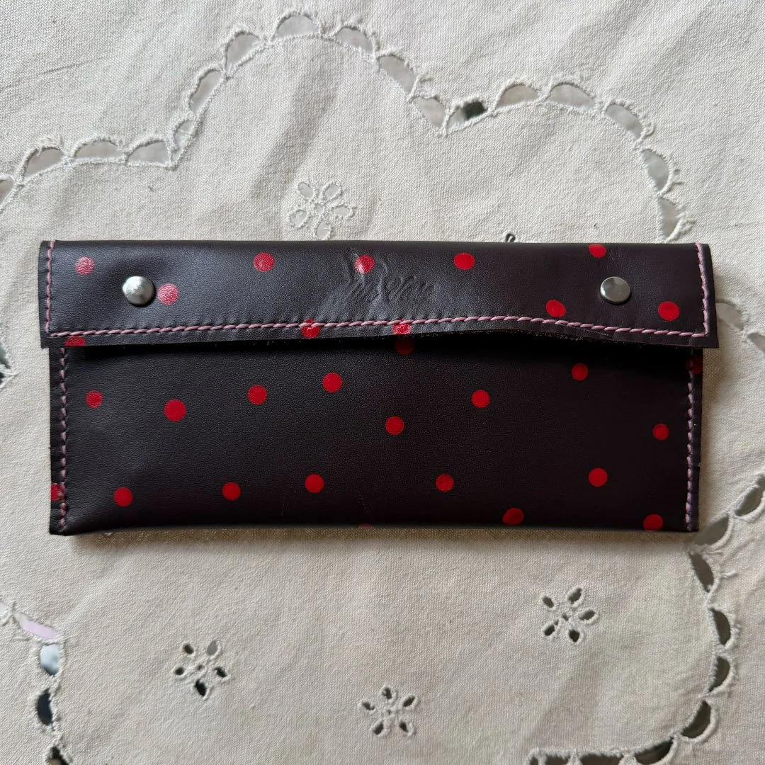 spotty_0000s_0001_IMG_2854.jpg