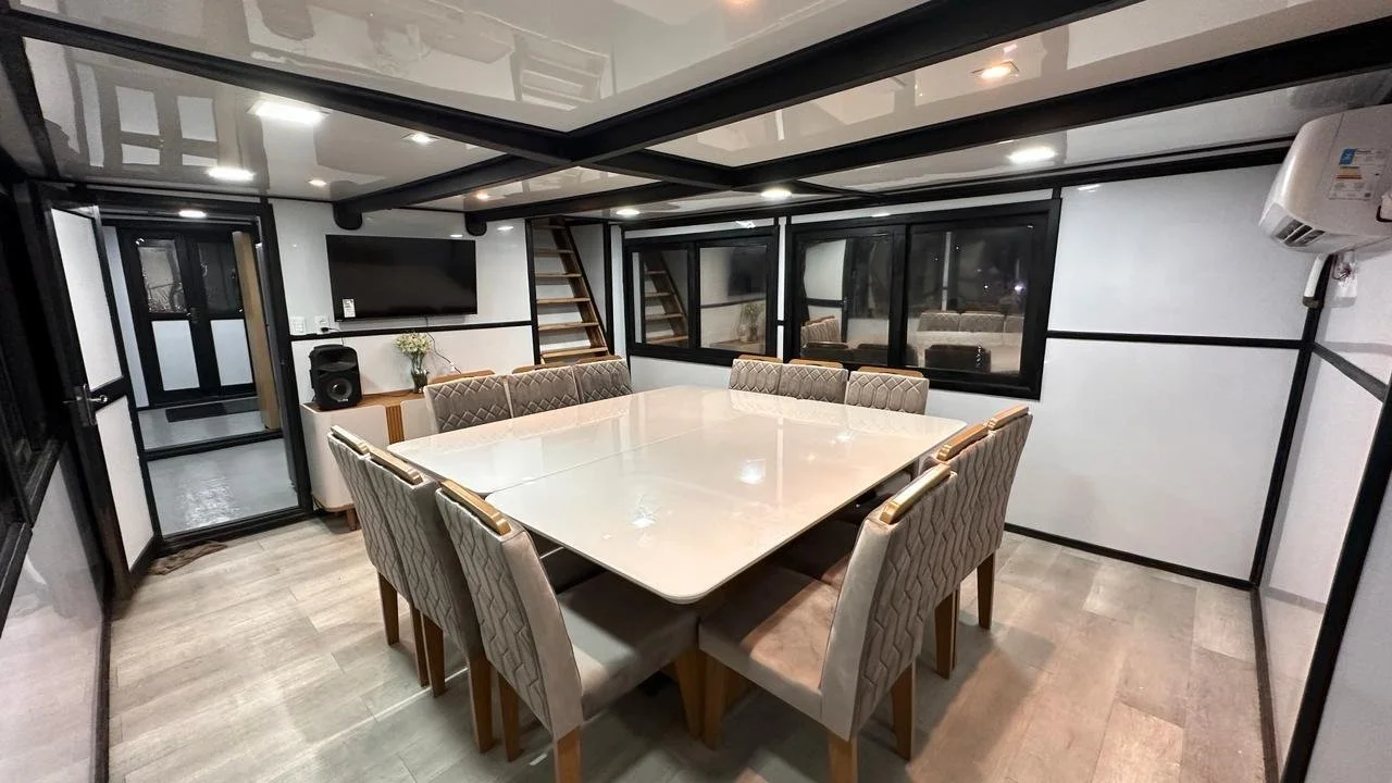 Our gallery captures more than just fish — it tells the story of the entire experience with Black Fish Barcelos in the wild waters of Barcelos.