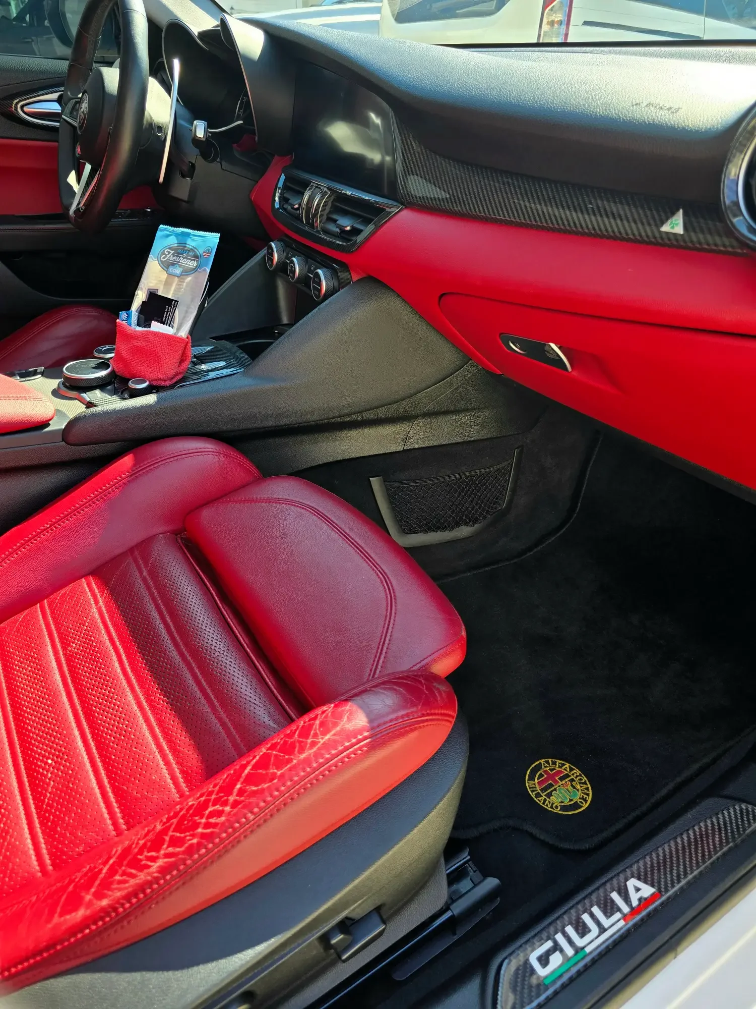 Fully cleaned and refreshed interior