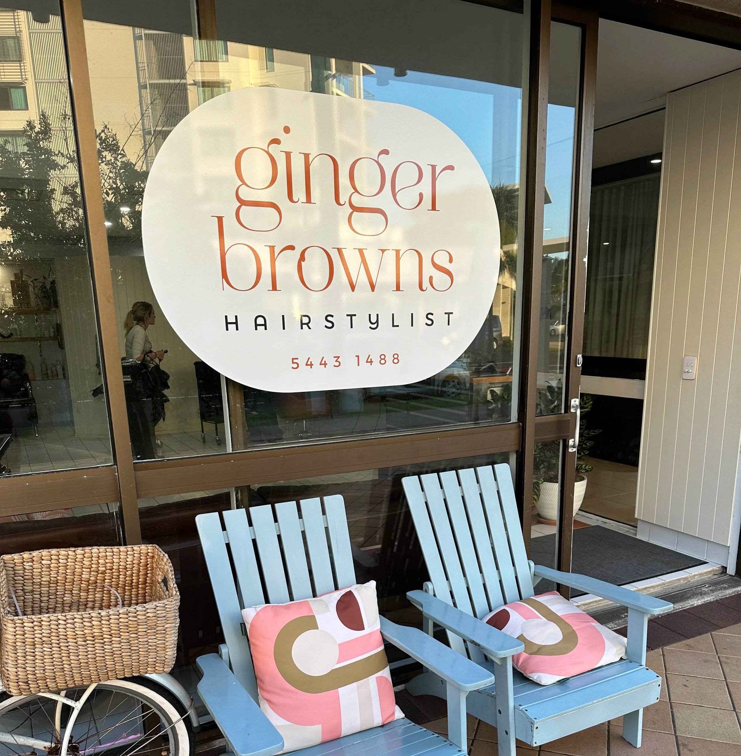 ginger-browns-window-sign.jpg