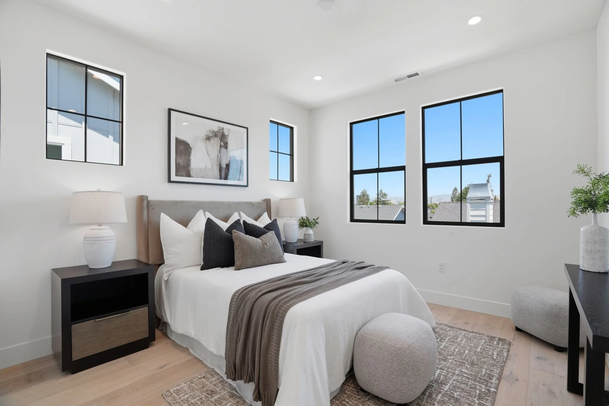 122 Sunnyside Ave-29.jpg