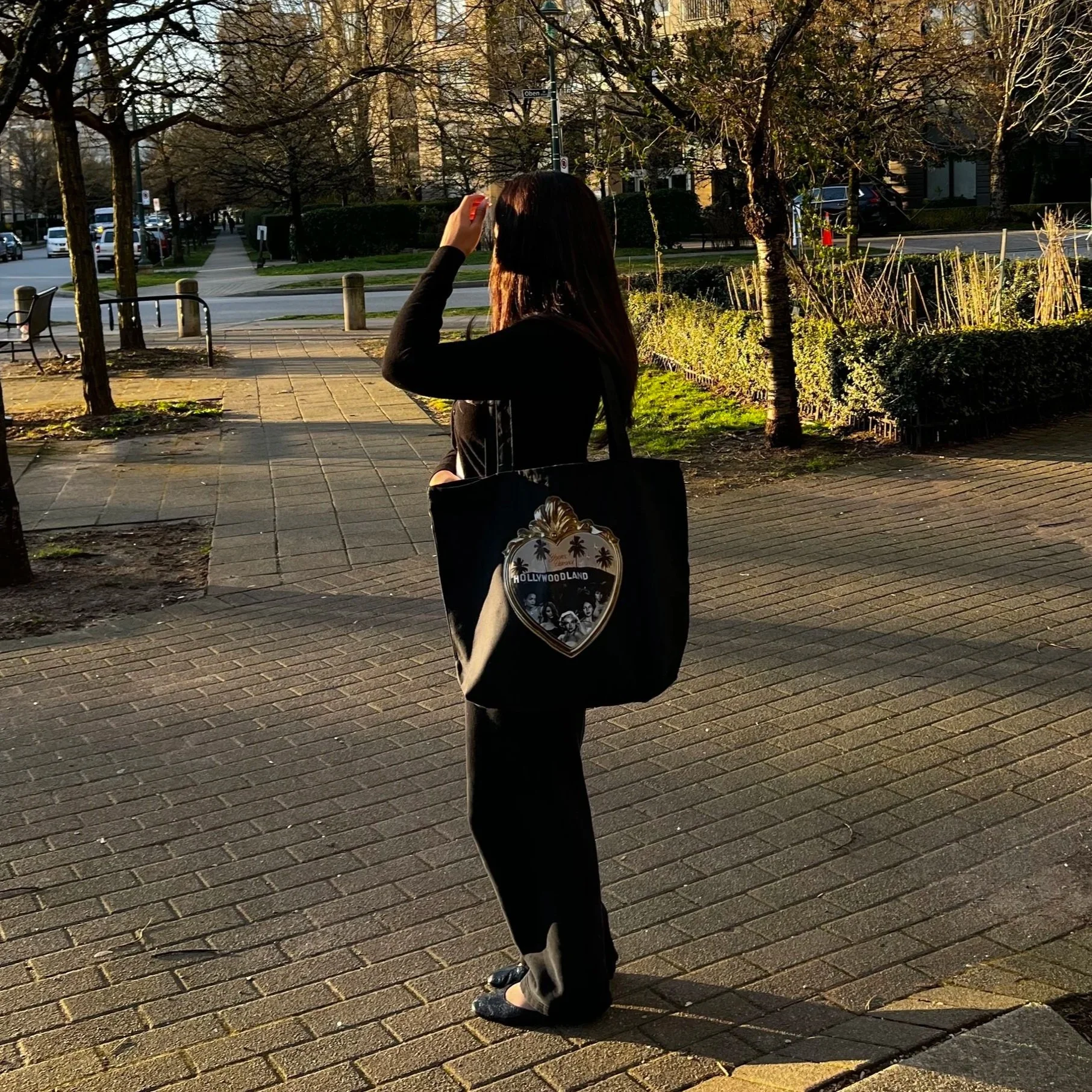 tote.jpg