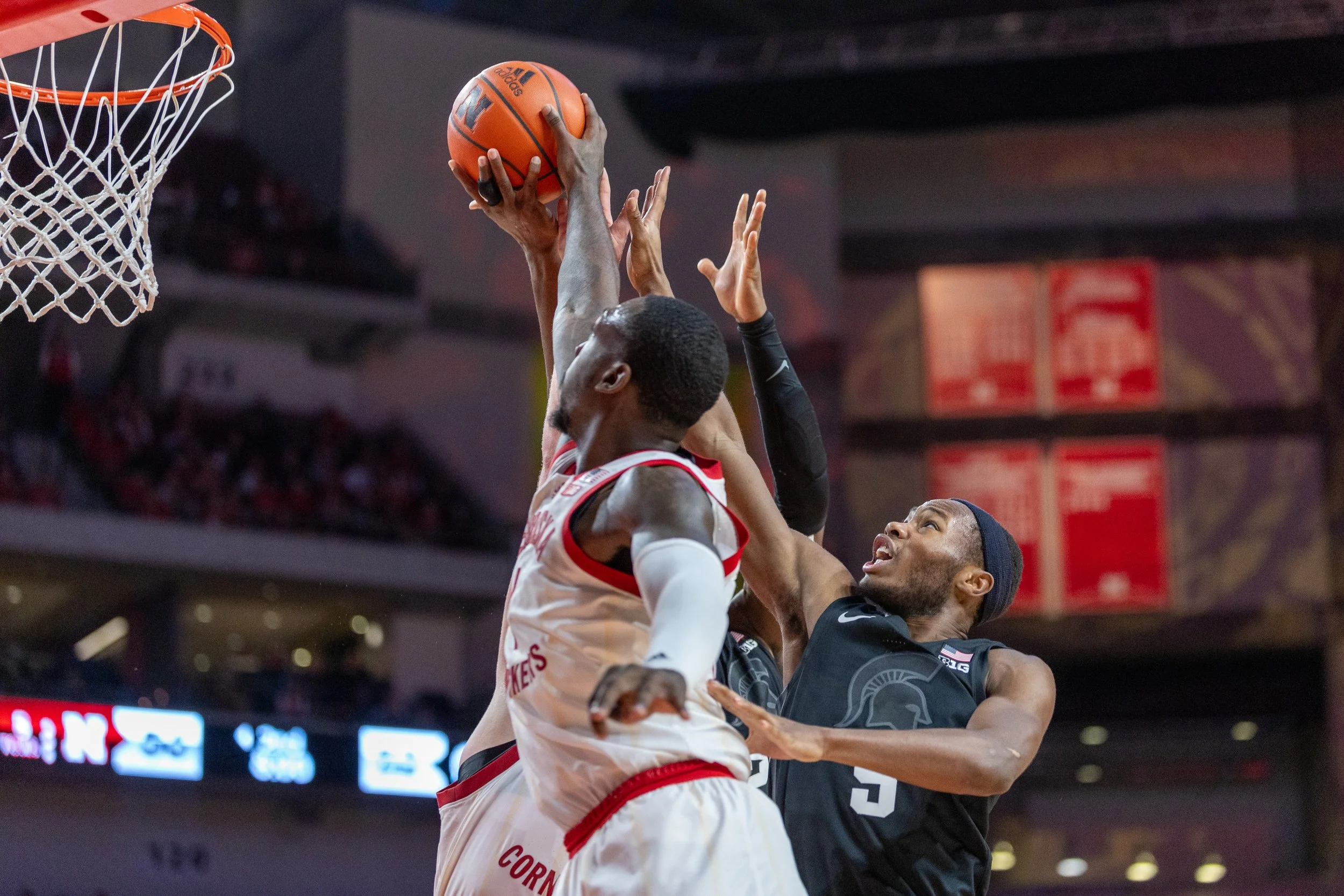 MBB vs Michigan St- DG113.jpg