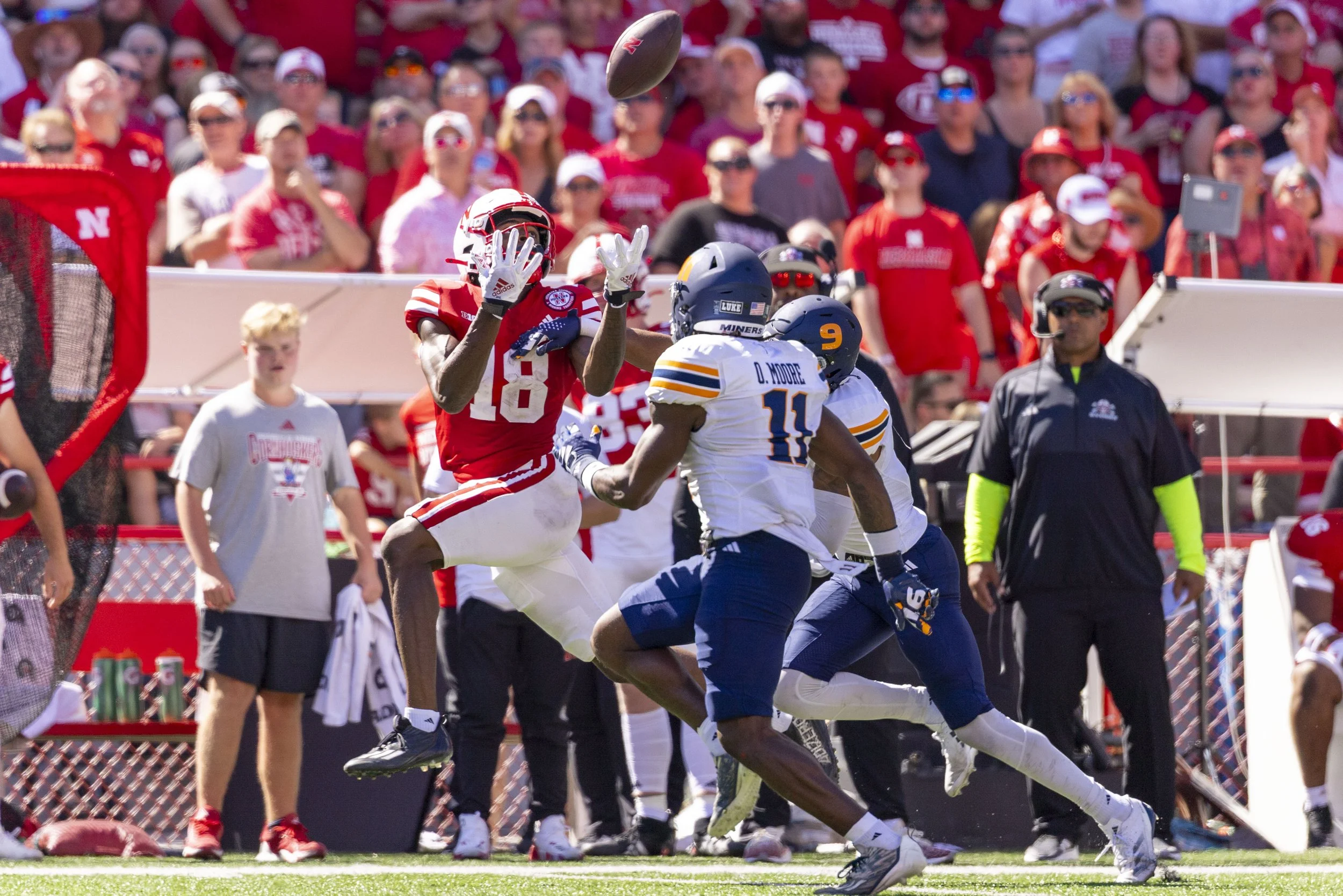 FB vs UTEP-DG079.jpg