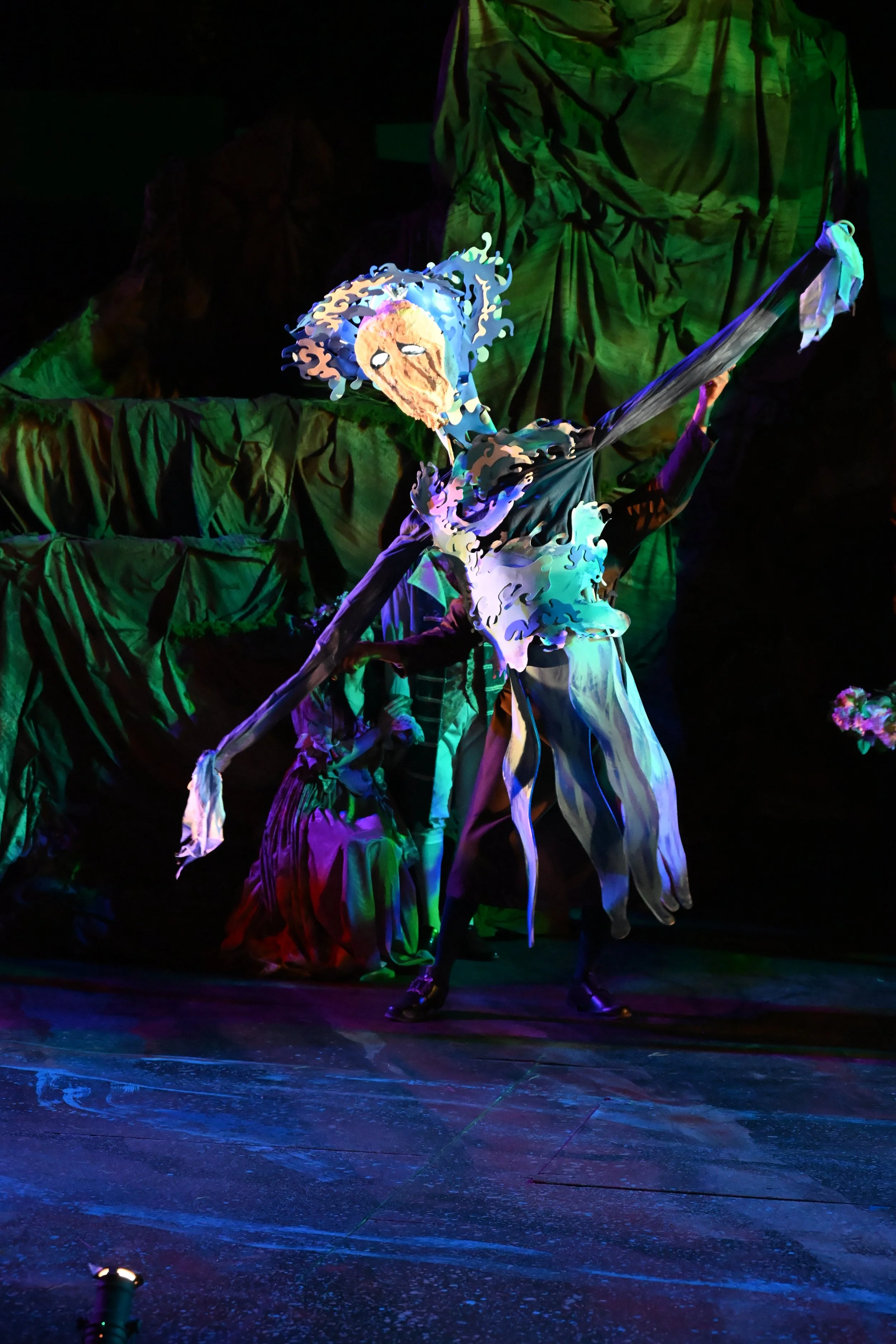 Iyanu Olukotun performing as the Water Elemental puppeteer in The Tempest at Marin Shakespeare Company, photographed by Jay Yamada