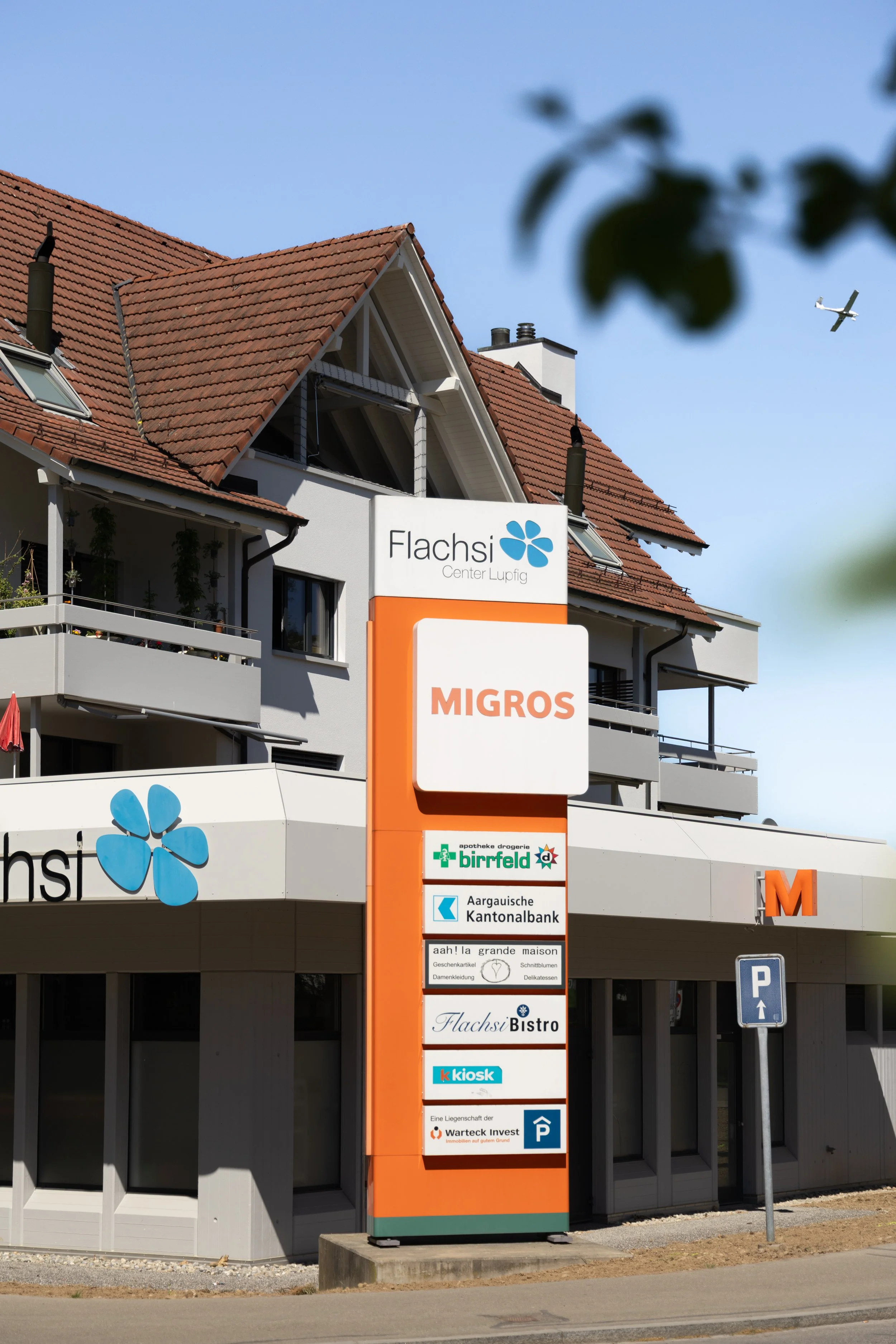 MKPHOTO-Architekturfotograf-Aarau-Überbauung Flachserstrasse -Lupfig-12.jpg
