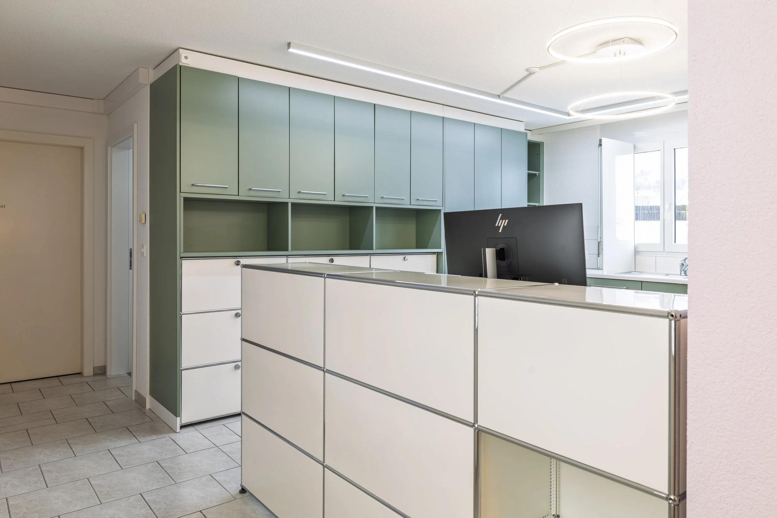 MKPHOTO-Architekturfotograf-Aarau-Praxis GUF-Schönenwerd-32.jpg