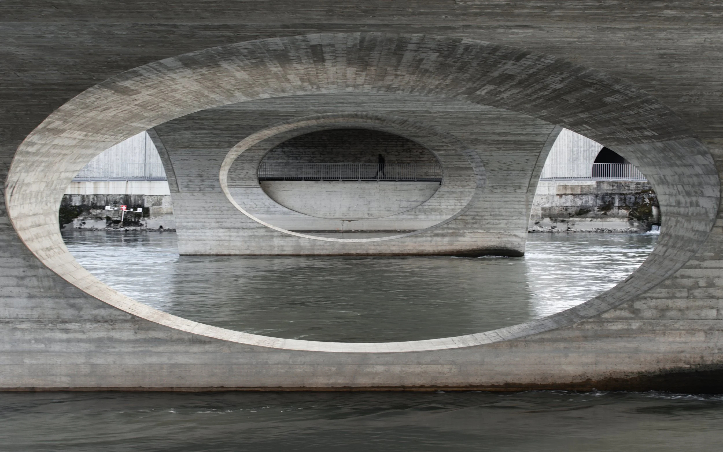 MKPHOTO-Architekturfotograf-aus-Aarau-Pont-Neuf-Bruecke-Aarau-03.jpg