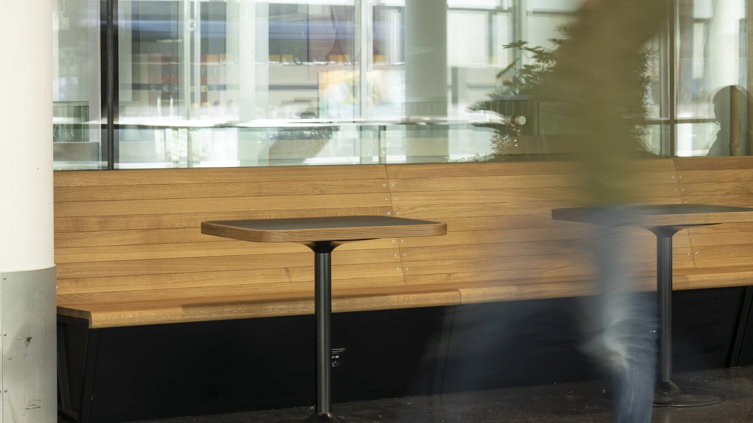 Publikumsmöblierung SBB Bahnhof Aarau