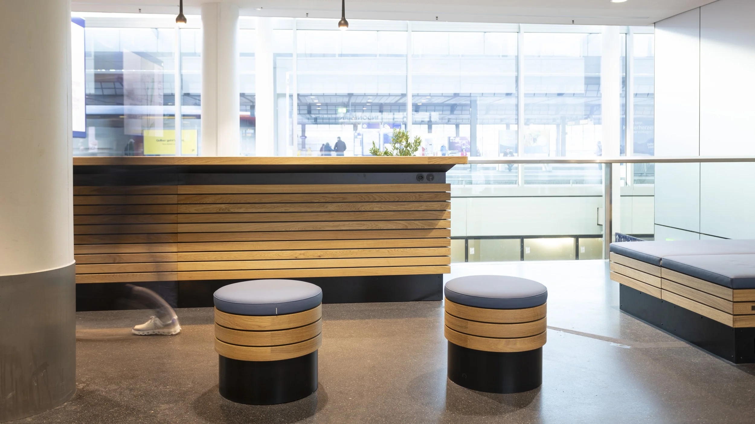 Publikumsmöblierung SBB Bahnhof Aarau