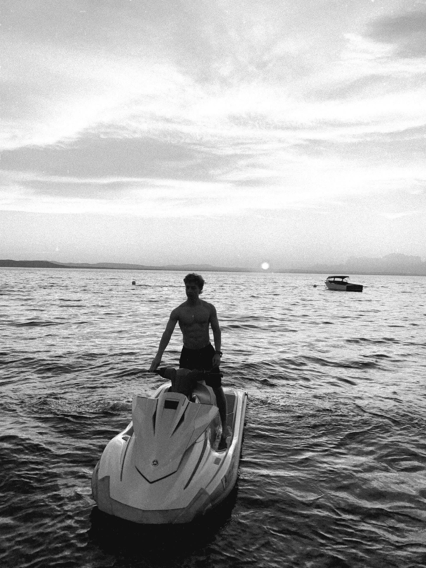 BOSTON JET SKI RENTALS. 
LAUNCHING APRIL 2026.