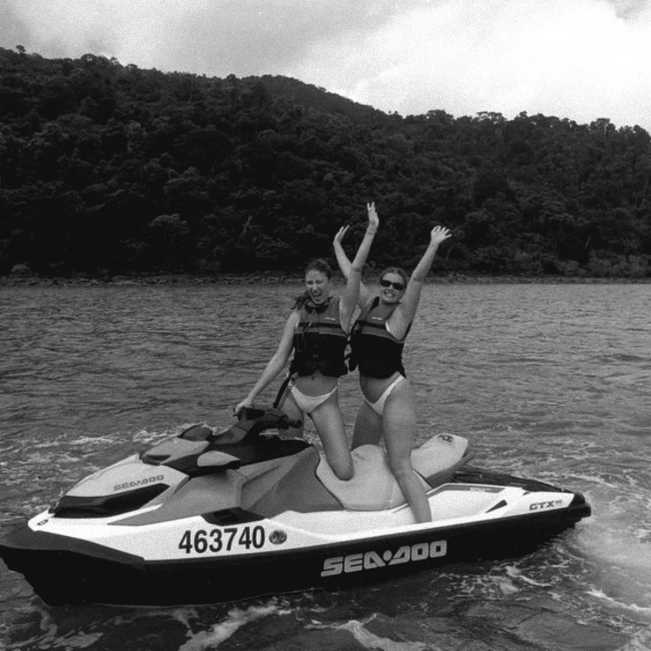 BOSTON JET SKI RENTALS. 
LAUNCHING APRIL 2026.