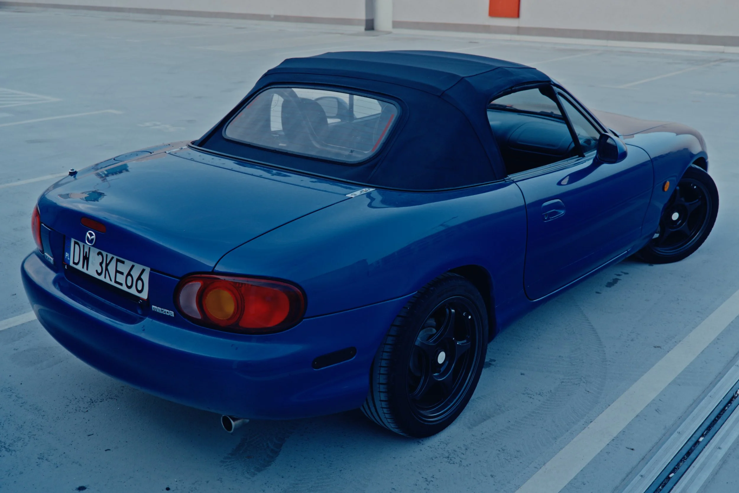 Mazda - 00000015.jpg