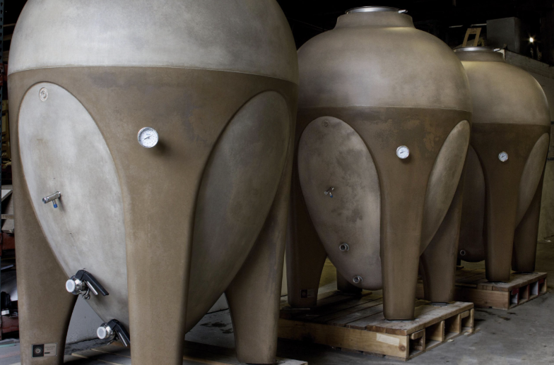 amphora-concrete-wine-tank