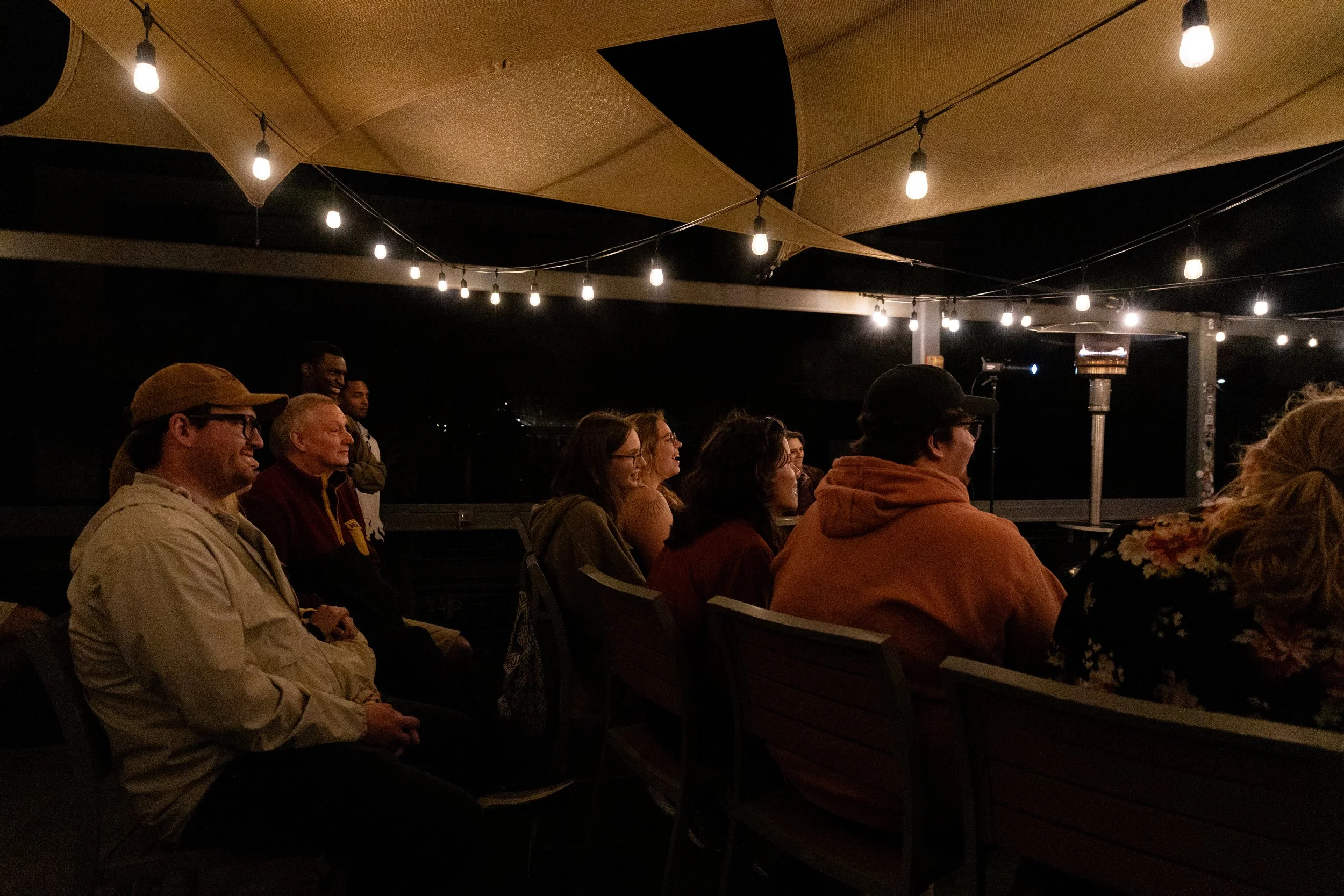 Photo of the crowd at the upper pavilion of Starland Yard