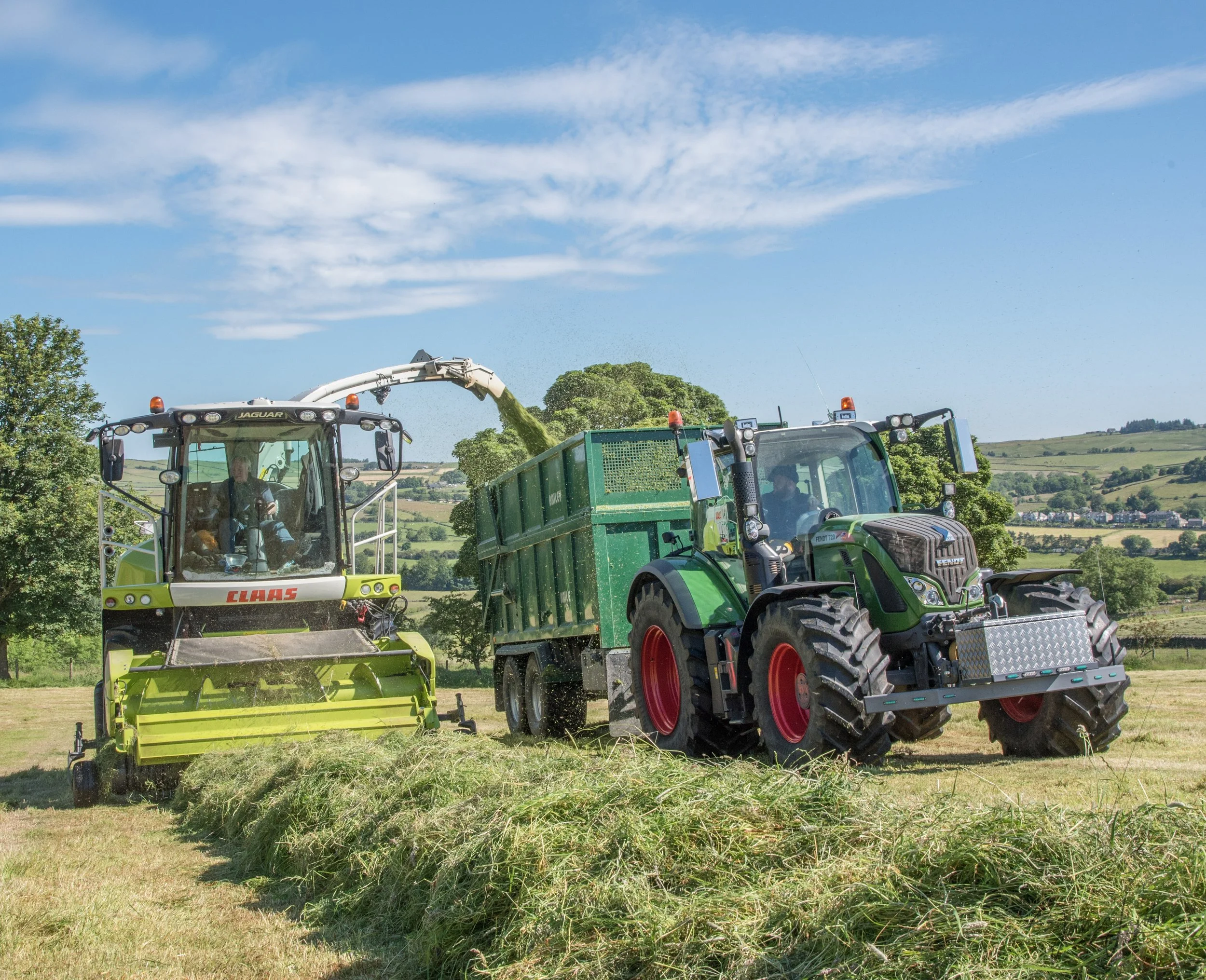 Stu Mac of Haydon Bridge in his fendt tractor collecting the harvest at Juniper farm