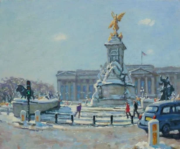 Painting of a city square featuring a prominent monument with a golden figure on top, surrounded by pedestrians, vintage cars, and traffic lights.