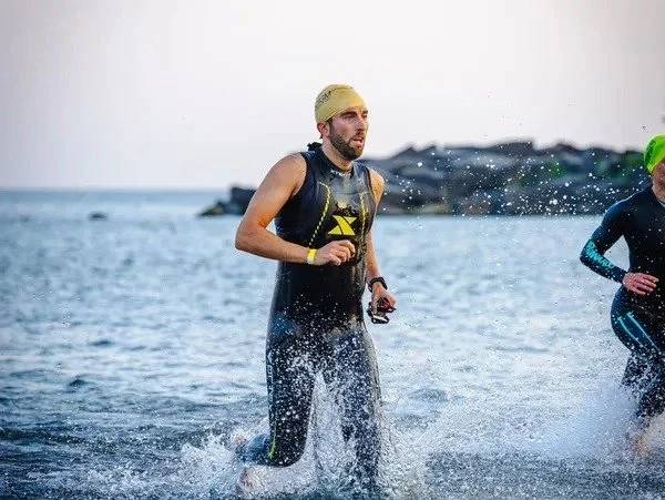 Hometown victory for Adam