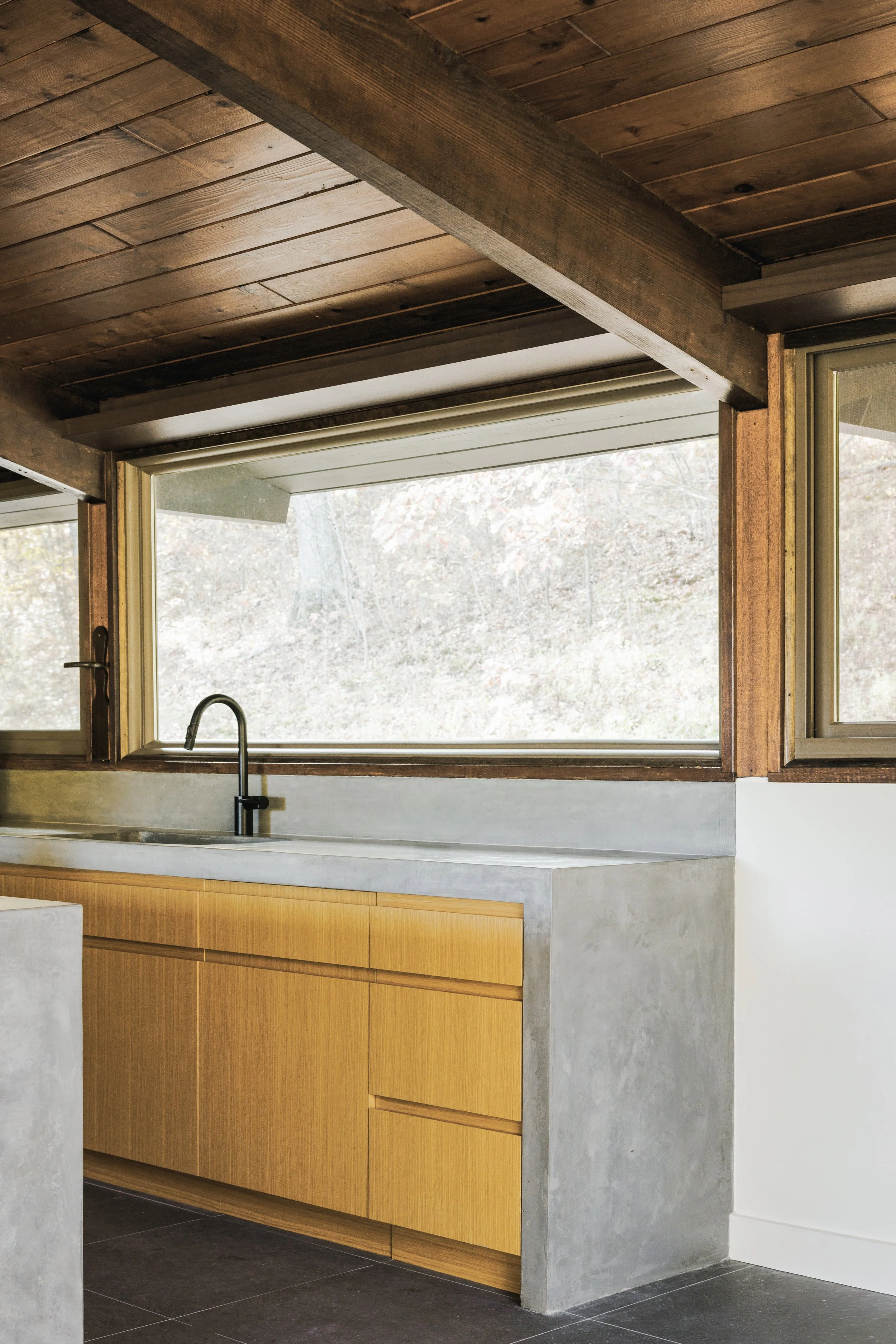 2025.10_MA_JBA_ANDBEK_MILLBROOK NY-kitchen.jpg