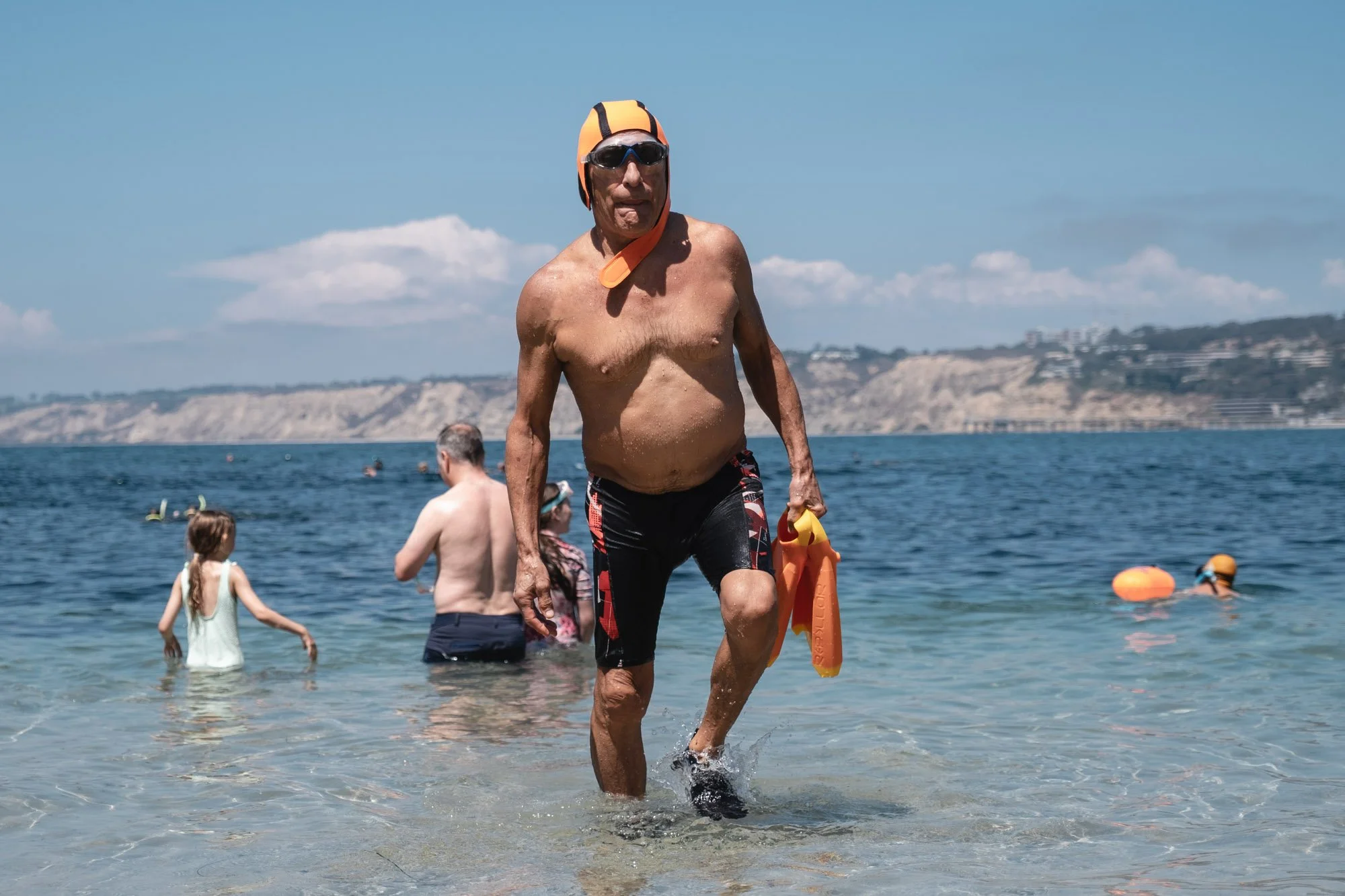 022Colour for iPad.jpg